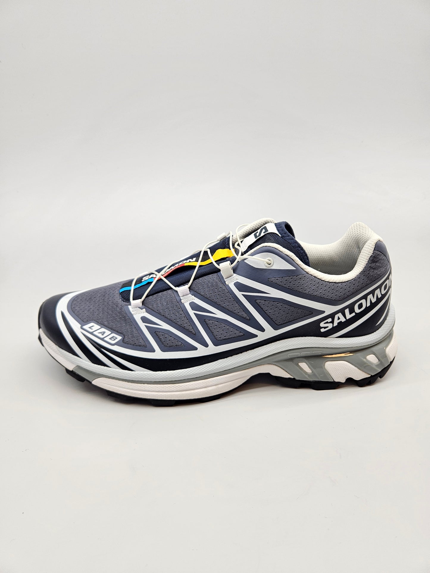 SALOMON NOVI ORIGINAL PATIKI BR 46