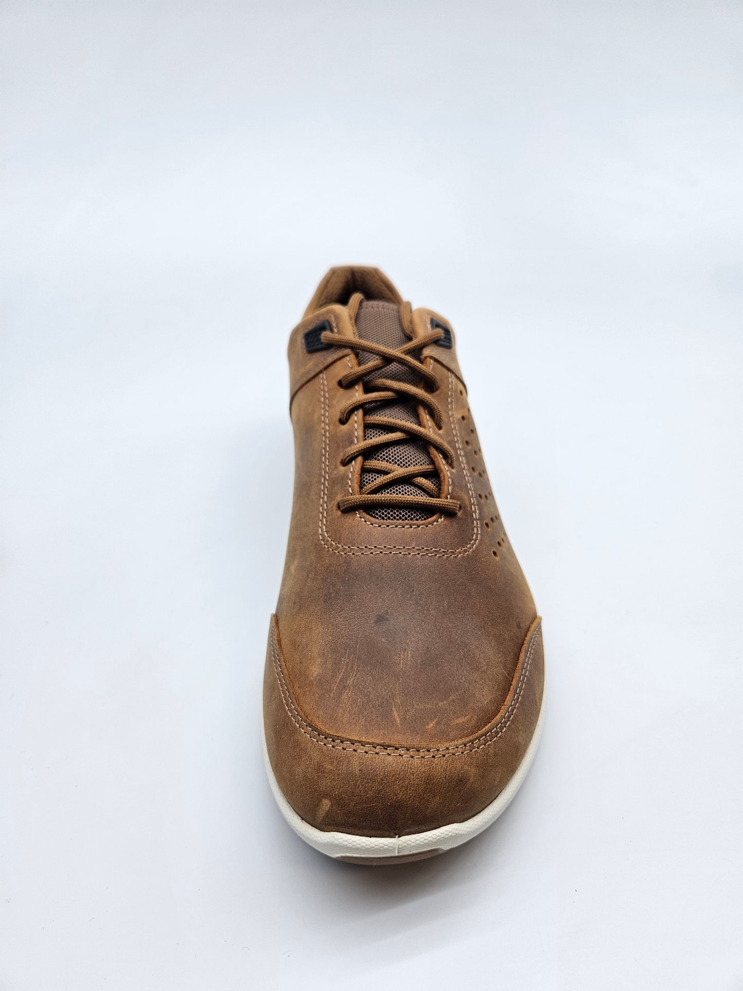 ECCO NOVI ORIGINAL PATIKI BR 42