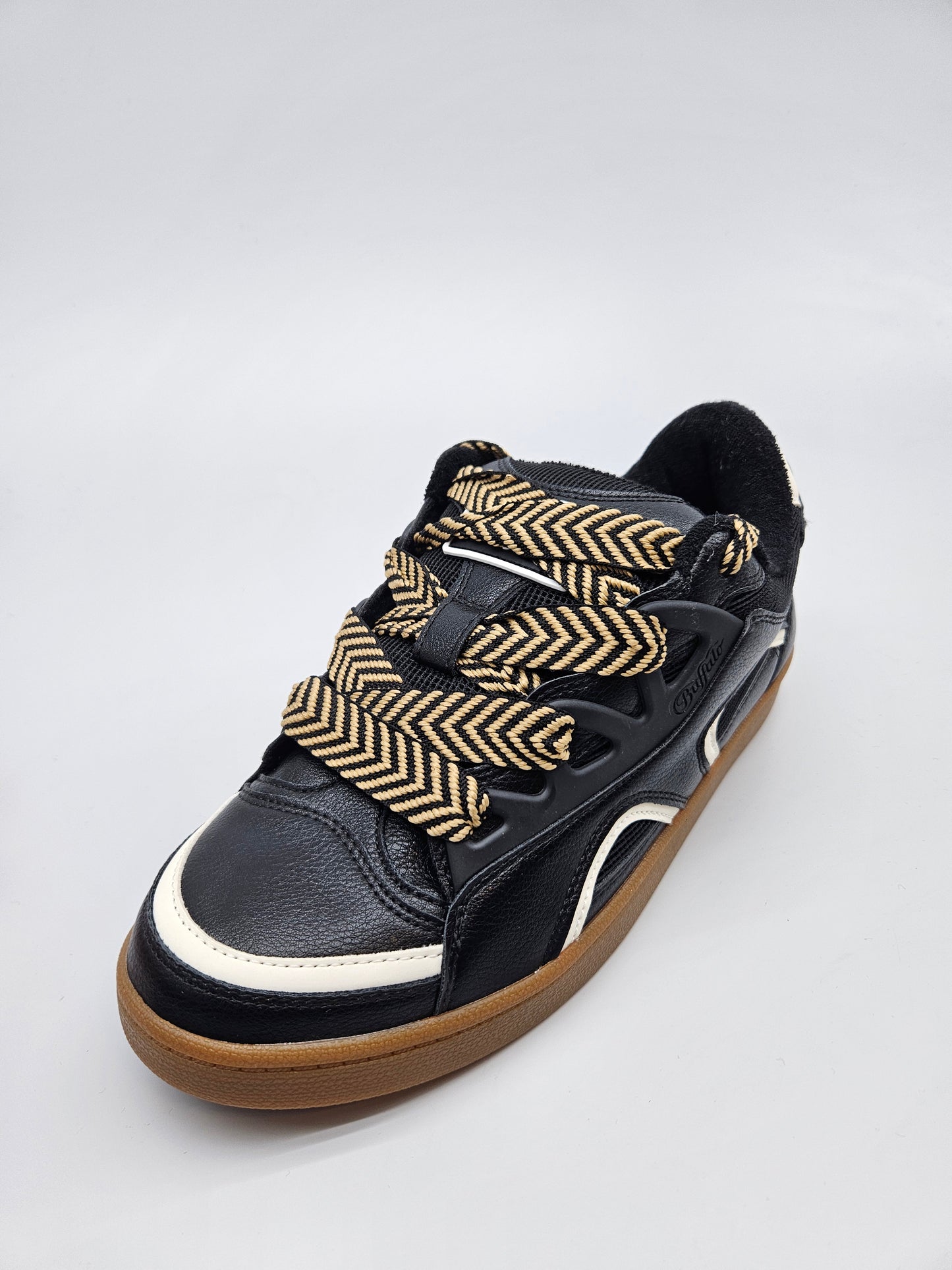 BUFFALO NOVI ORIGINAL PATIKI BR 42