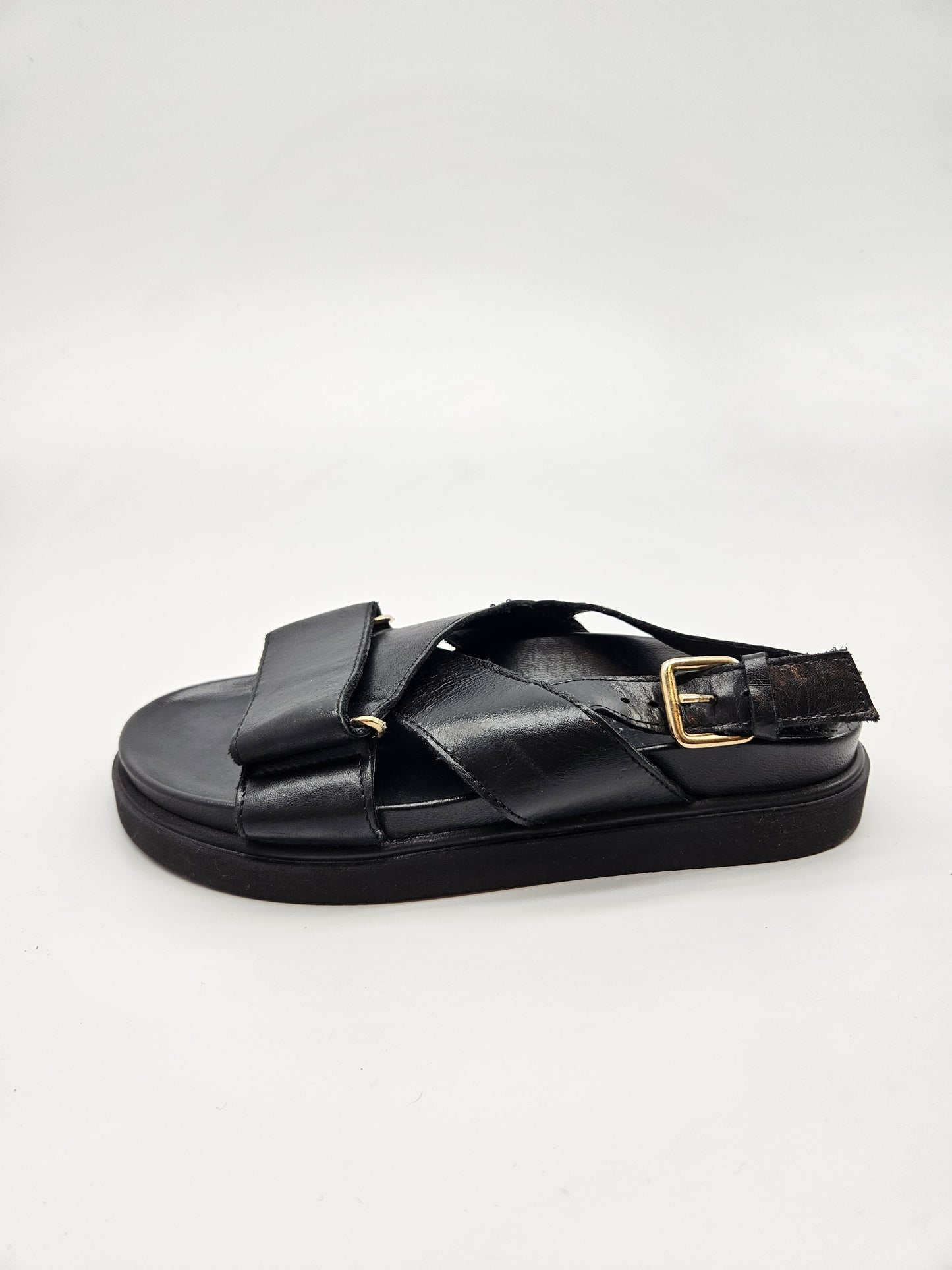 PAVEMENT ORIGINAL KOZNI SANDALKI BR 38
