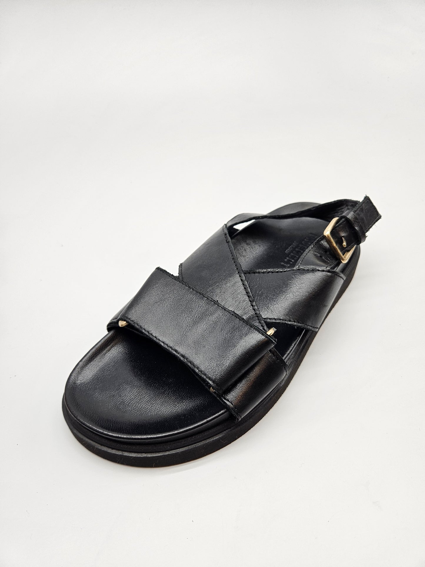 PAVEMENT ORIGINAL KOZNI SANDALKI BR 38
