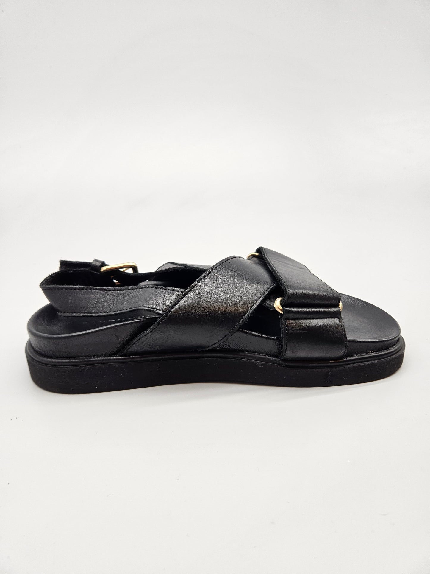 PAVEMENT ORIGINAL KOZNI SANDALKI BR 38
