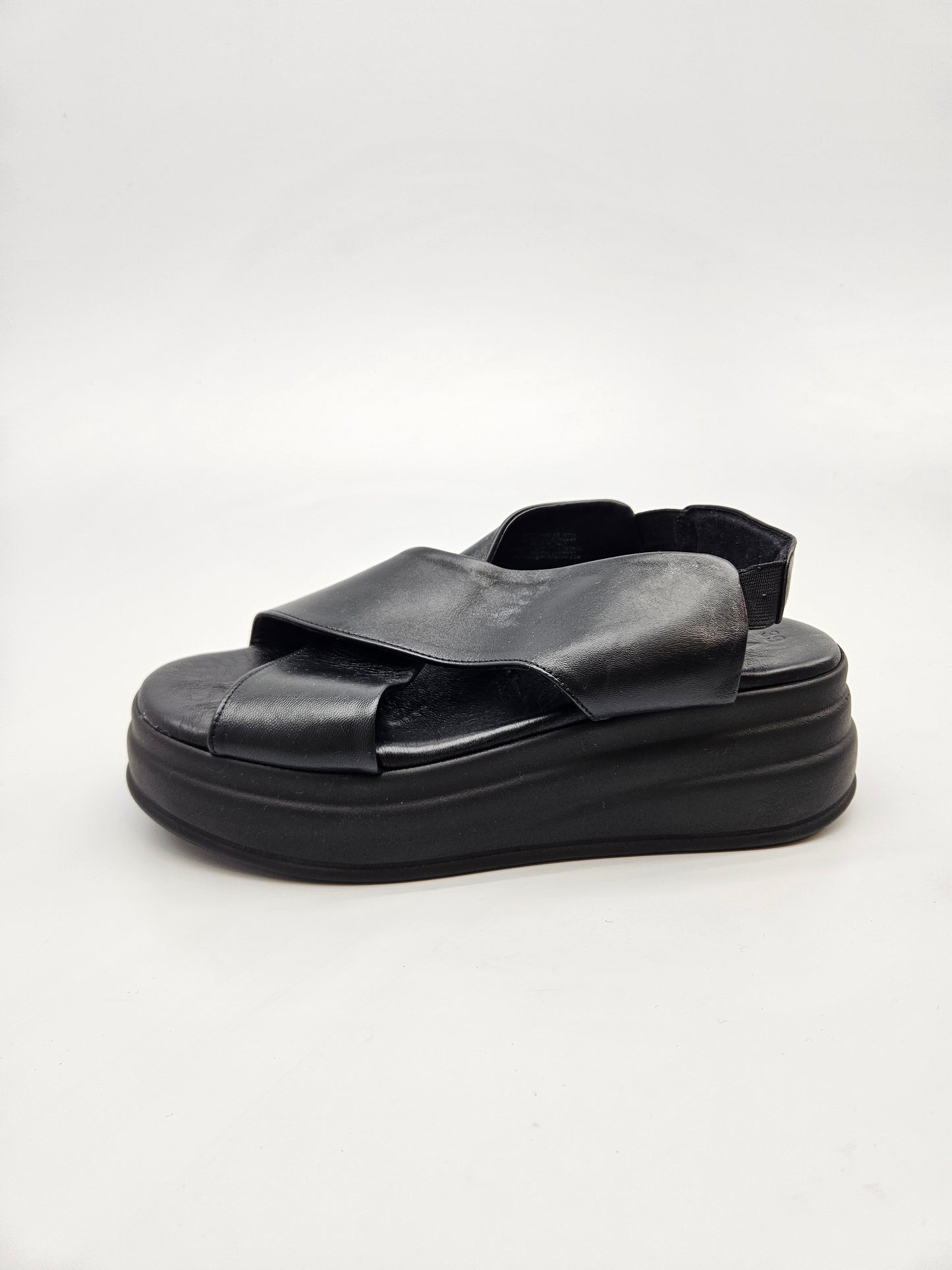 TAMARIS ORIGINAL SANDALKI BR 39