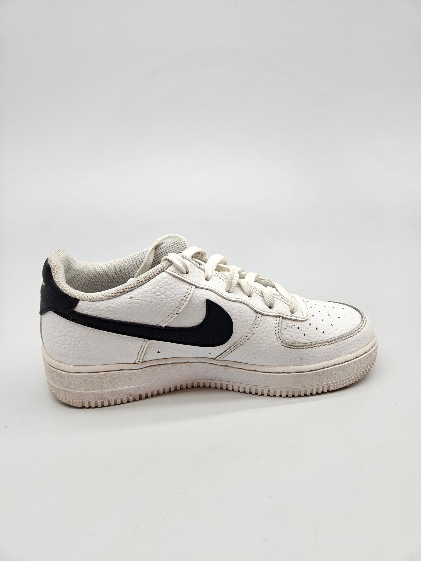 NIKE AF1 ORIGINAL PATIKI BR 38.5
