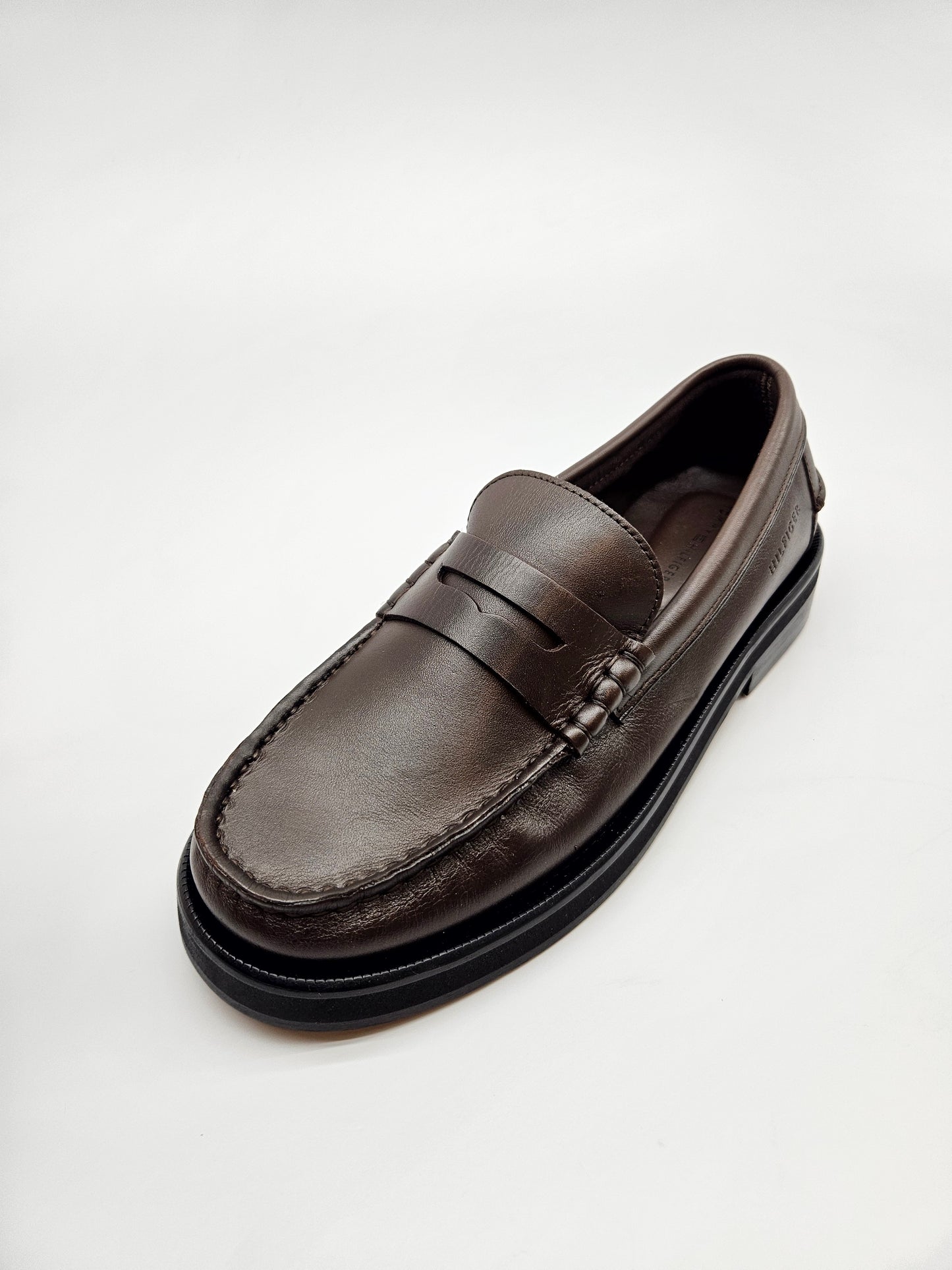 TOMMY HILFIGER NOVI ORIGINAL KOZNI CEVLI BR 40