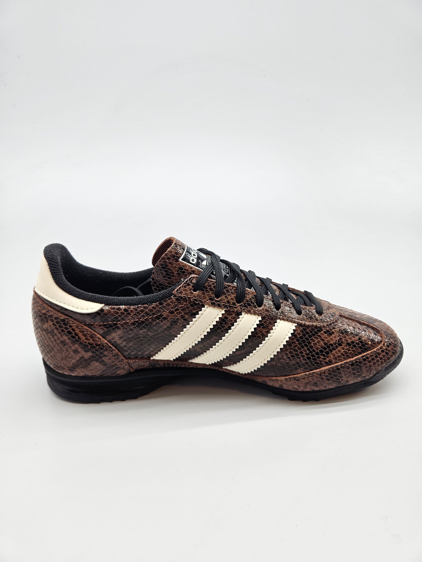 ADIDAS ORIGINAL PATIKI BR 40.5