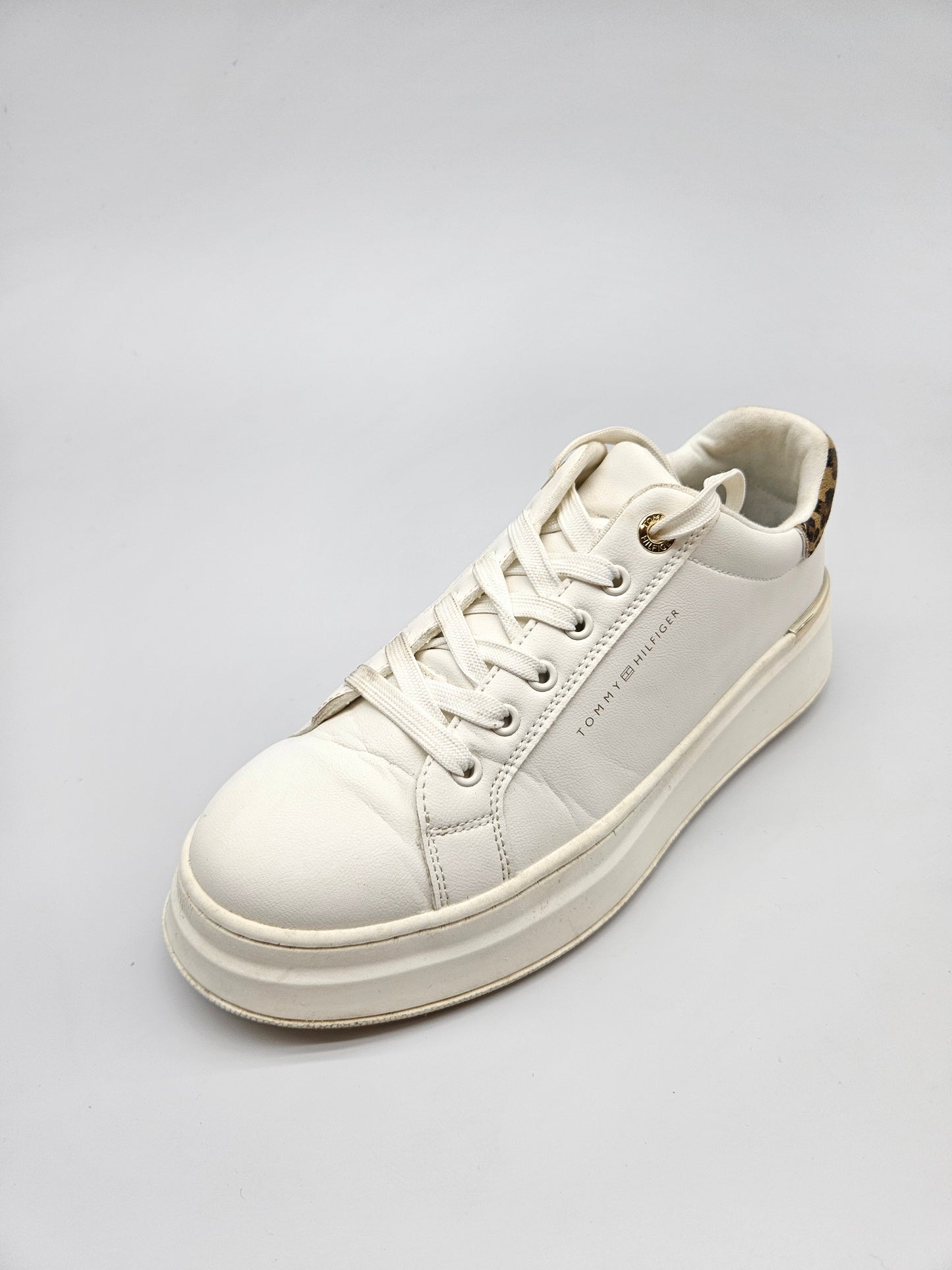 TOMMY HILFIGER ORIGINAL PATIKI BR 39