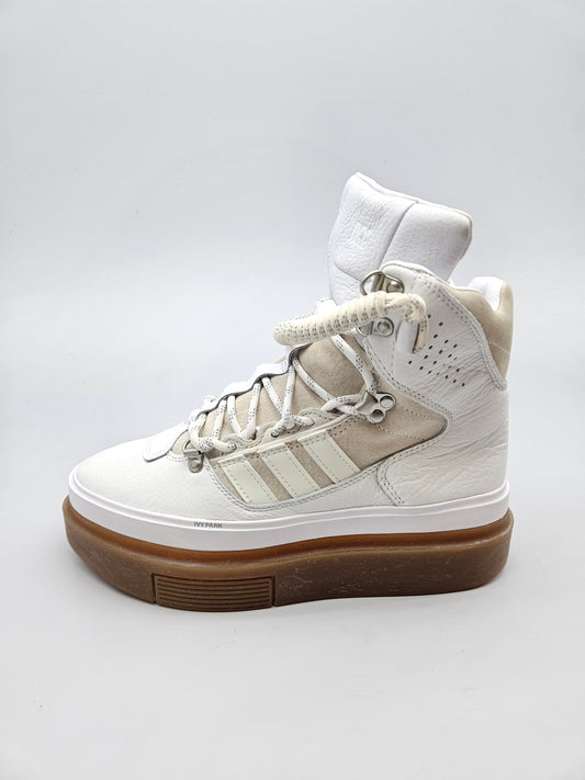 ADIDAS NOVI ORIGINAL CIZMI BR 38.5