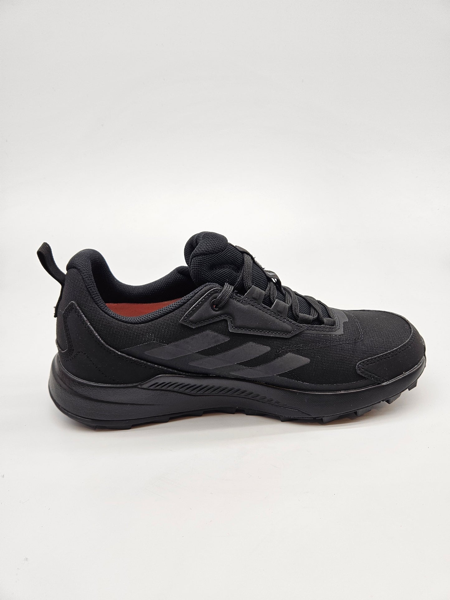 ADIDAS TERREX ORIGINAL VODOOTPORNI PATIKI BR 42.5
