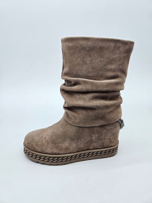 GUESS ORIGINAL KOZNI CIZMI BR 38