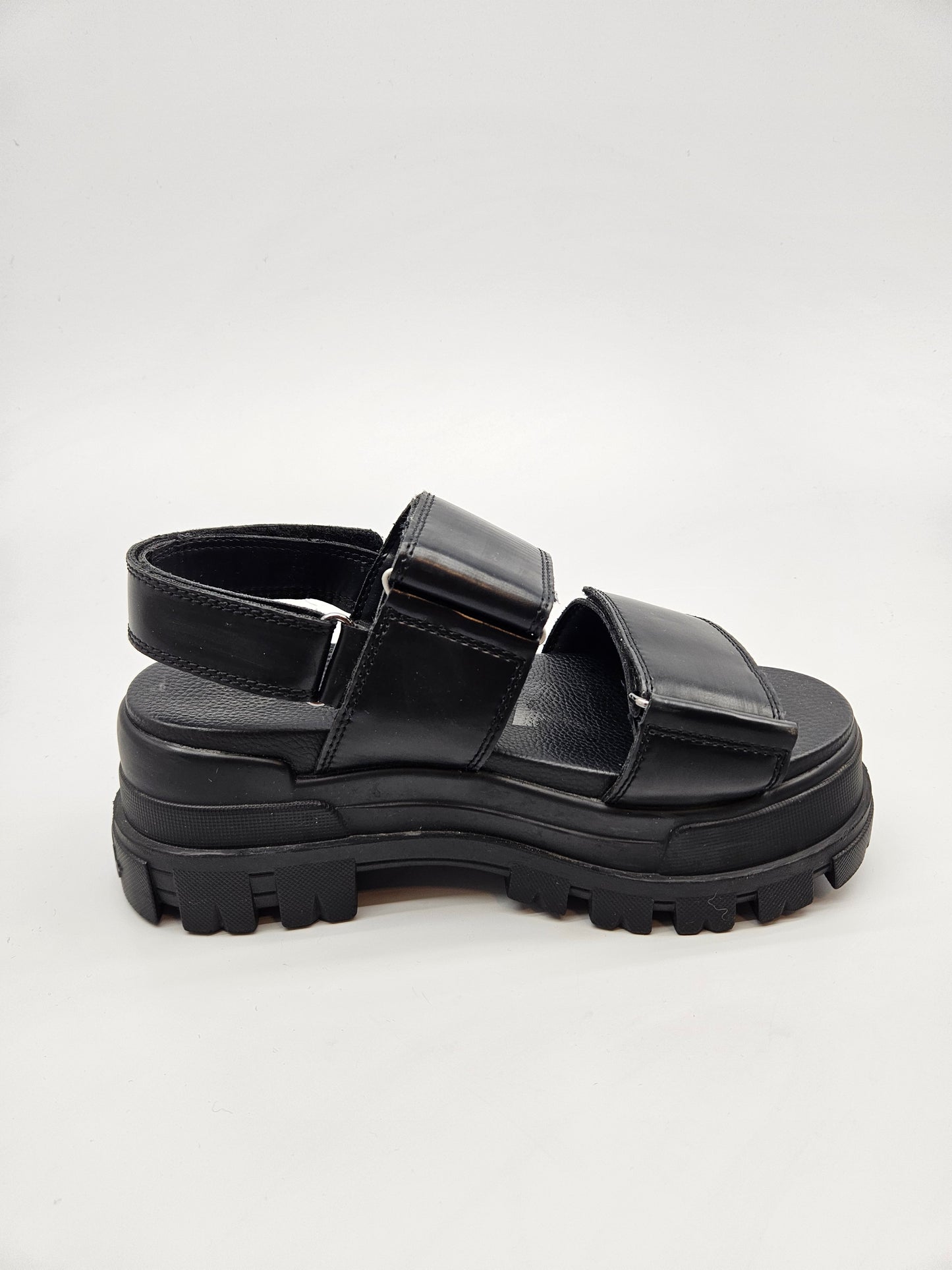 BUFFALO ORIGINAL SANDALKI BR 37