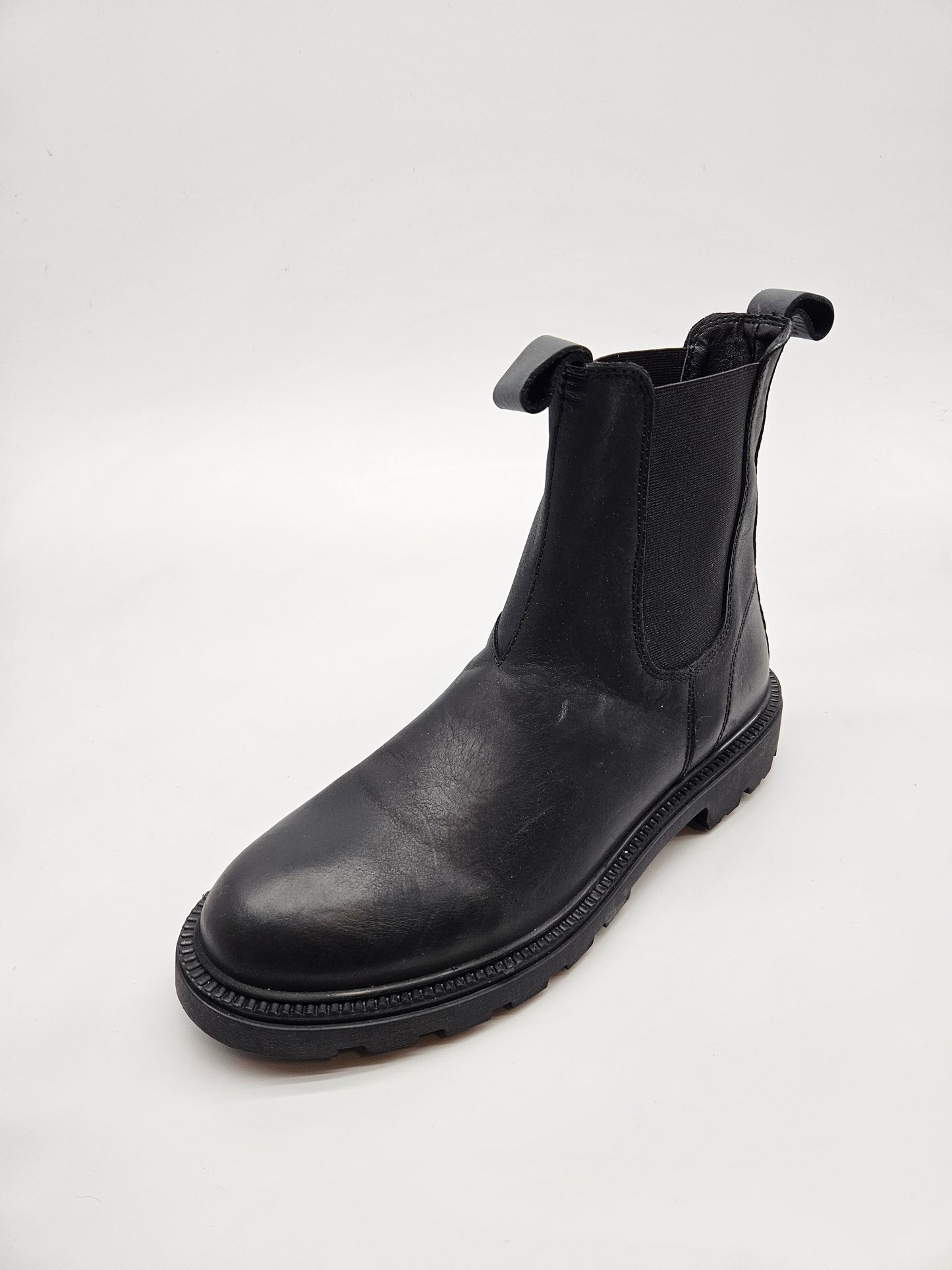 INUOVO NOVI ORIGINAL KOZNI CIZMI BR 41