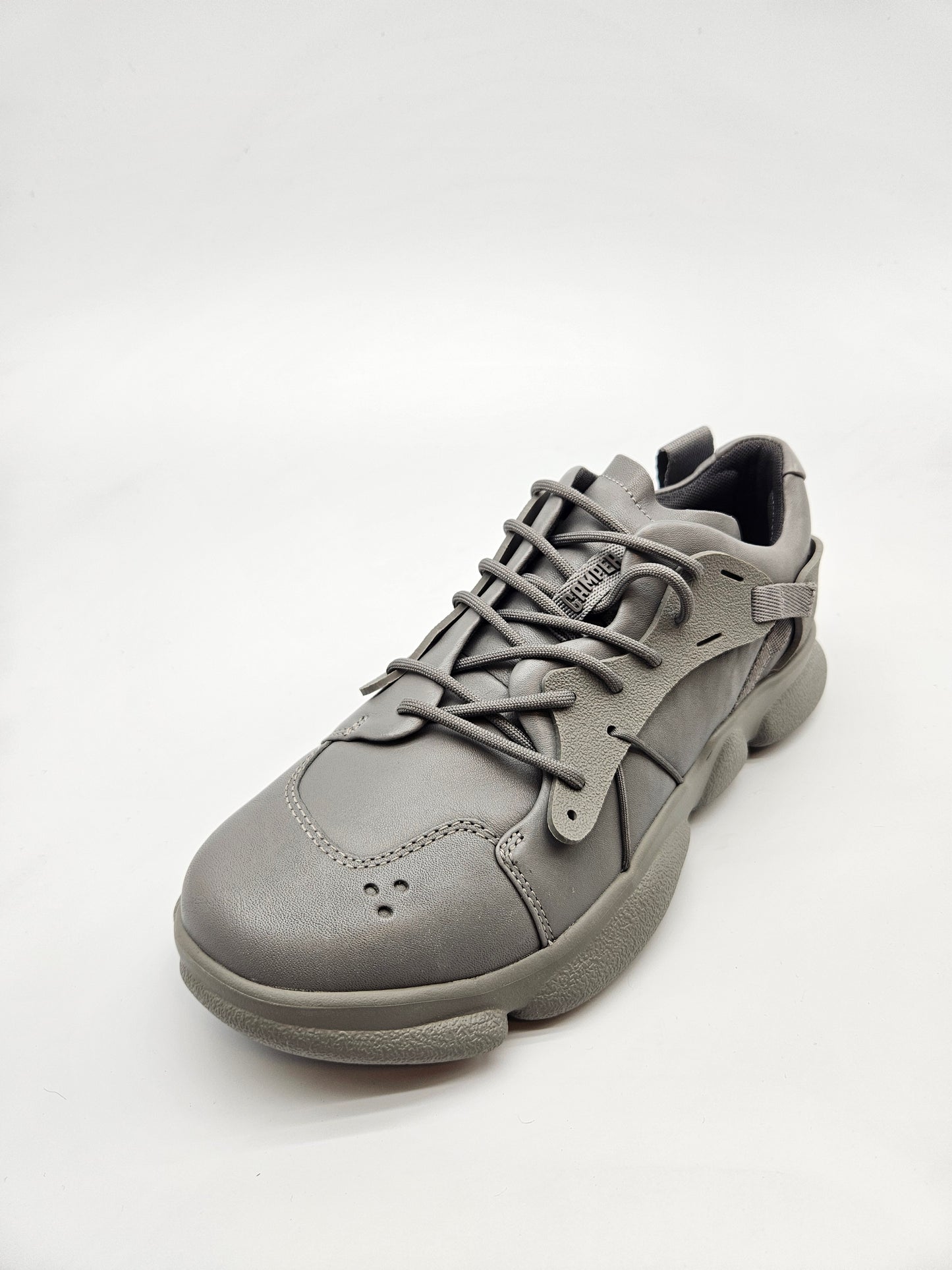 CAMPER NOVI ORIGINAL PATIKI BR 41