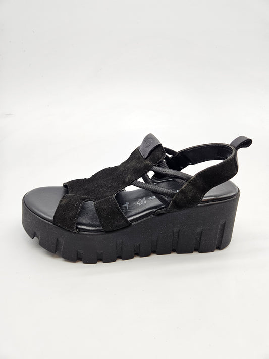 TAMARIS NOVI ORIGINAL KOZNI SANDALKI BR 39
