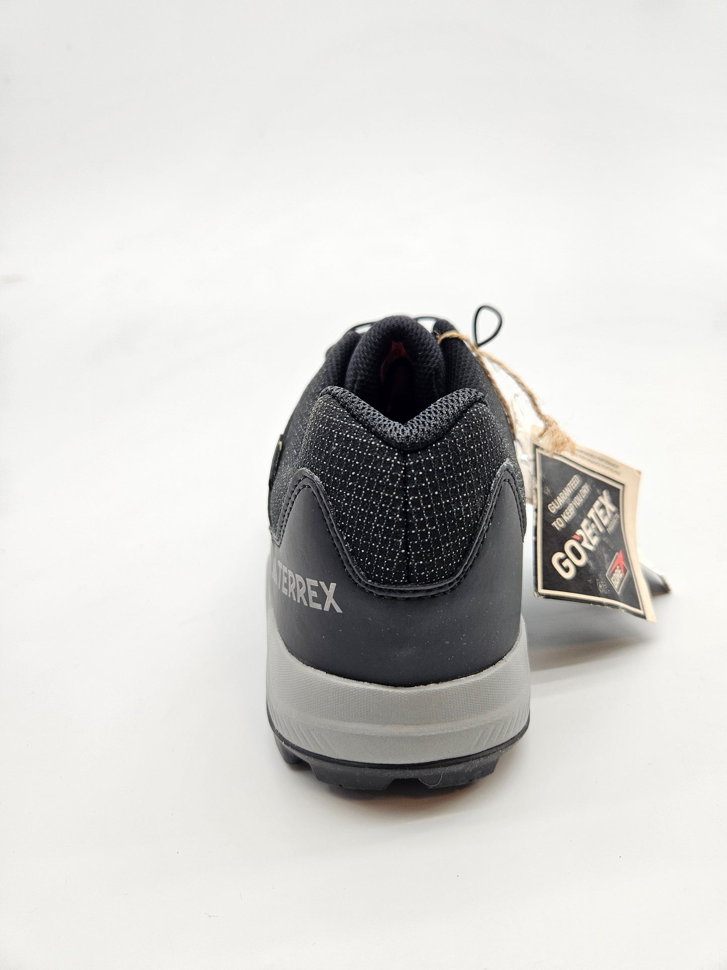 ADIDAS TERREX GORETEX NOVI ORIGINAL PATIKI BR 38.5