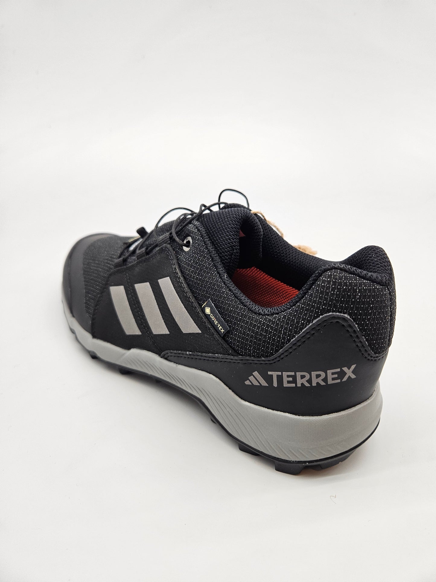 ADIDAS TERREX GORETEX NOVI ORIGINAL PATIKI BR 38.5