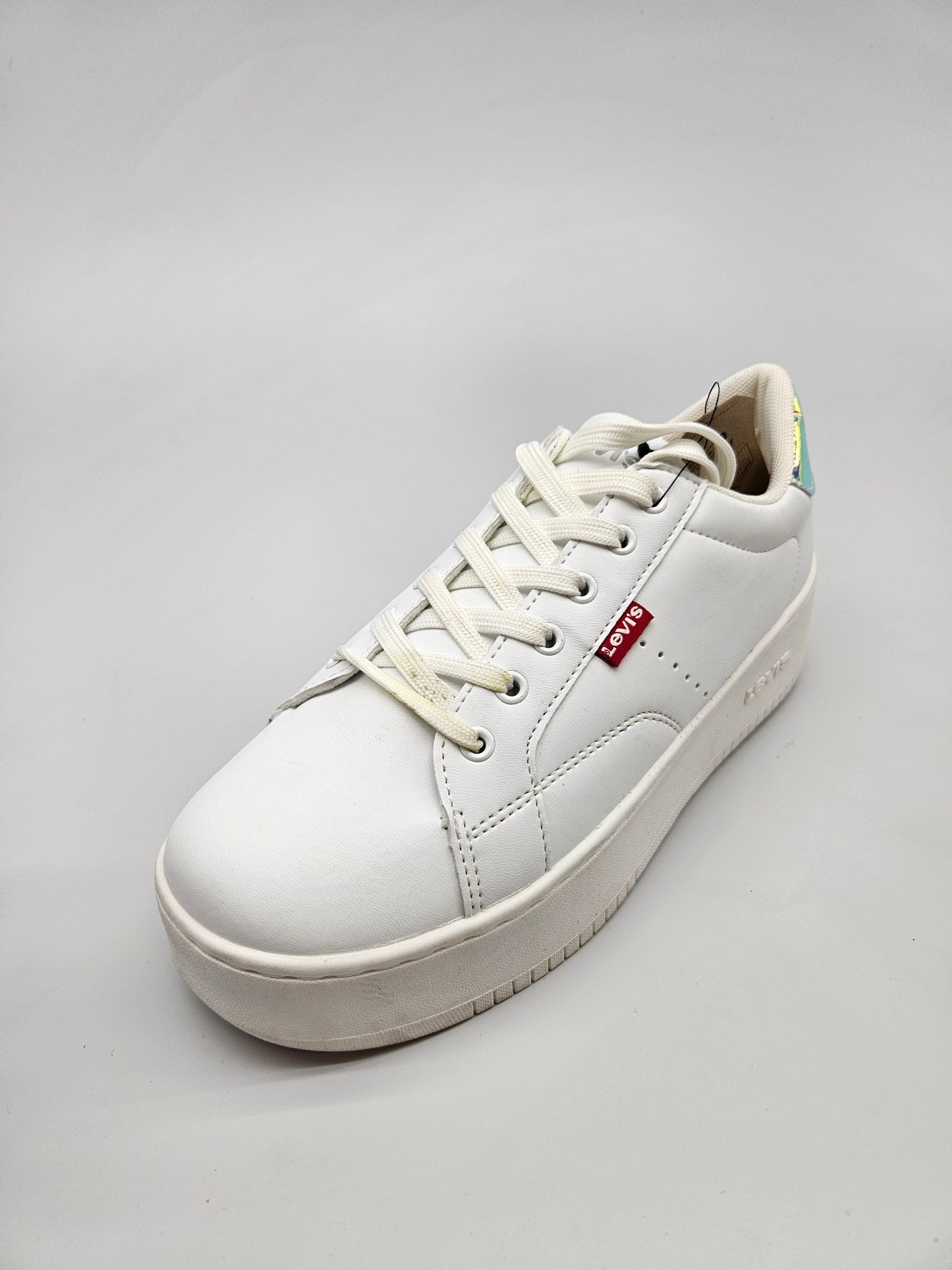 LEVIS NOVI ORIGINAL PATIKI BR 38