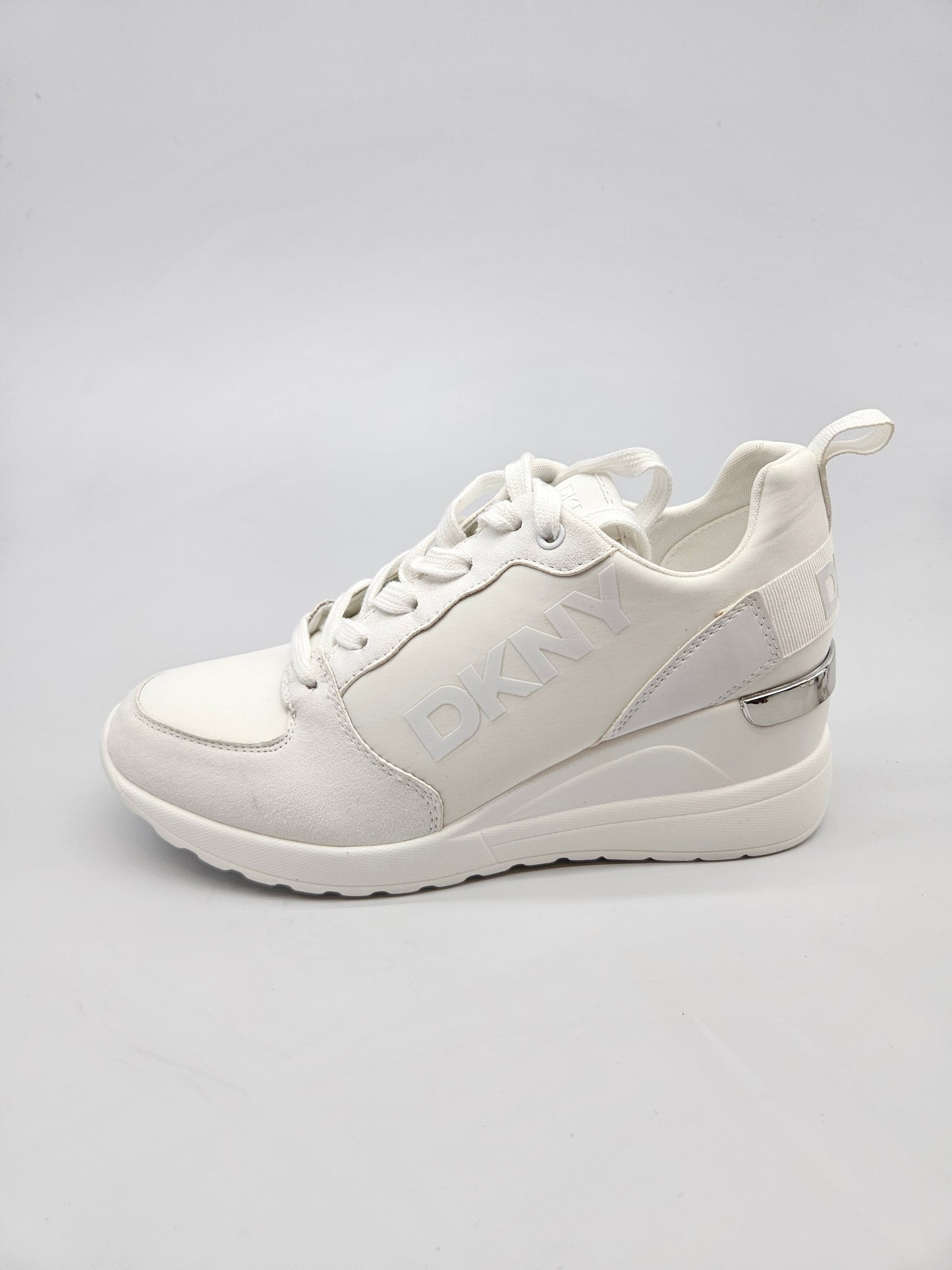 DKNY NOVI ORIGINAL PATIKI BR 37.5