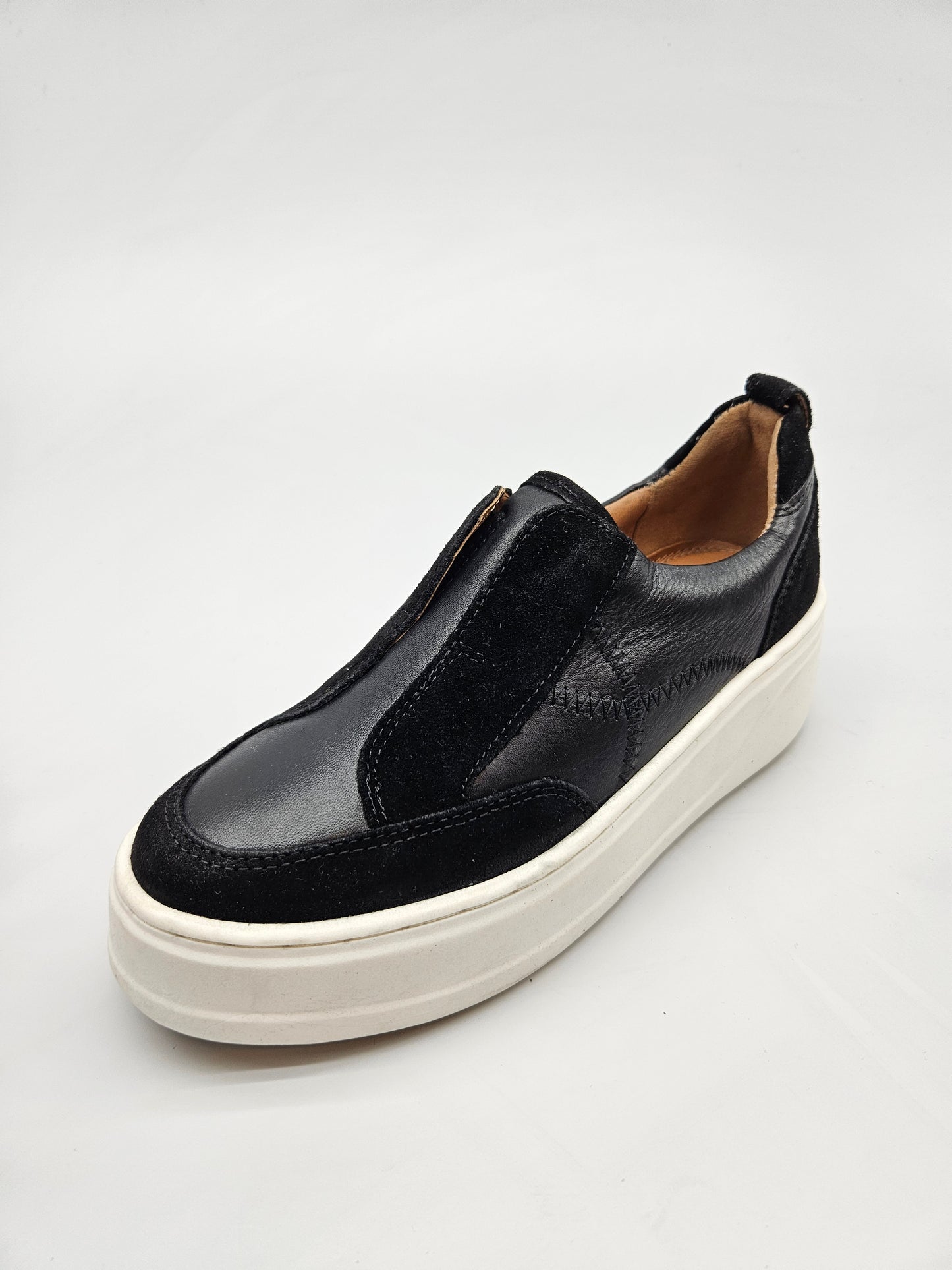 NEXT NOVI ORIGINAL PATIKI BR 36