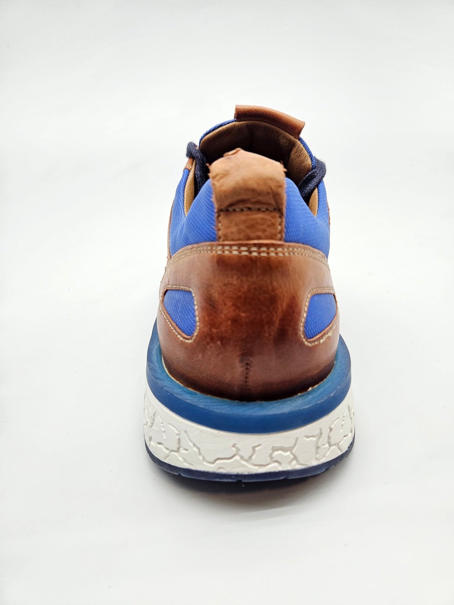 LLOYD ORIGINAL KOZNI PATIKI BR 44