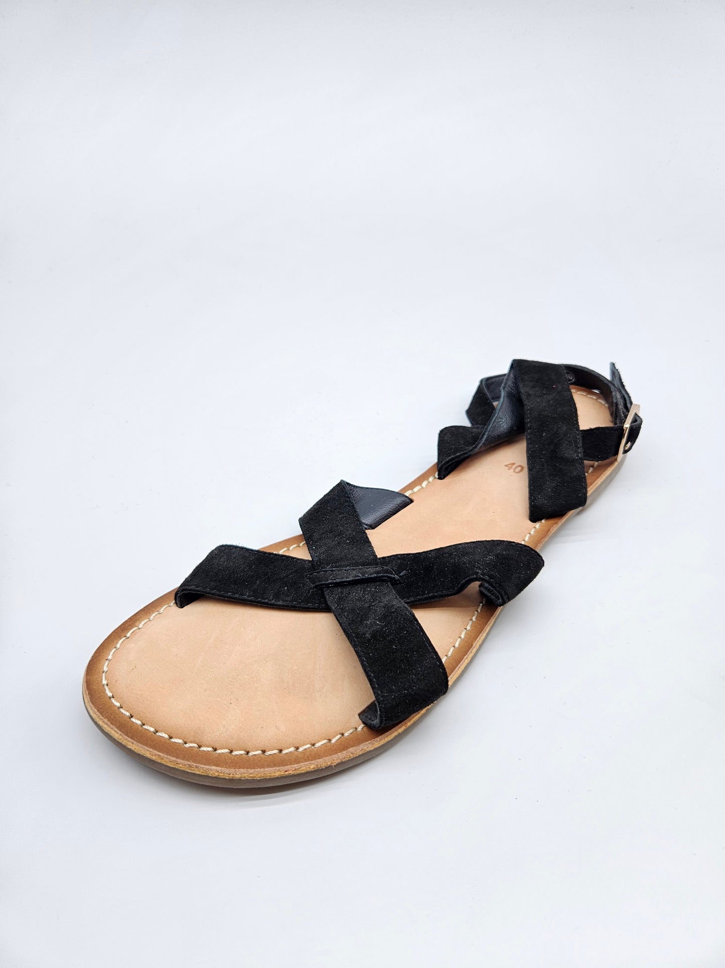 KICKERS NOVI ORIGINAL KOZNI SANDALKI BR 40