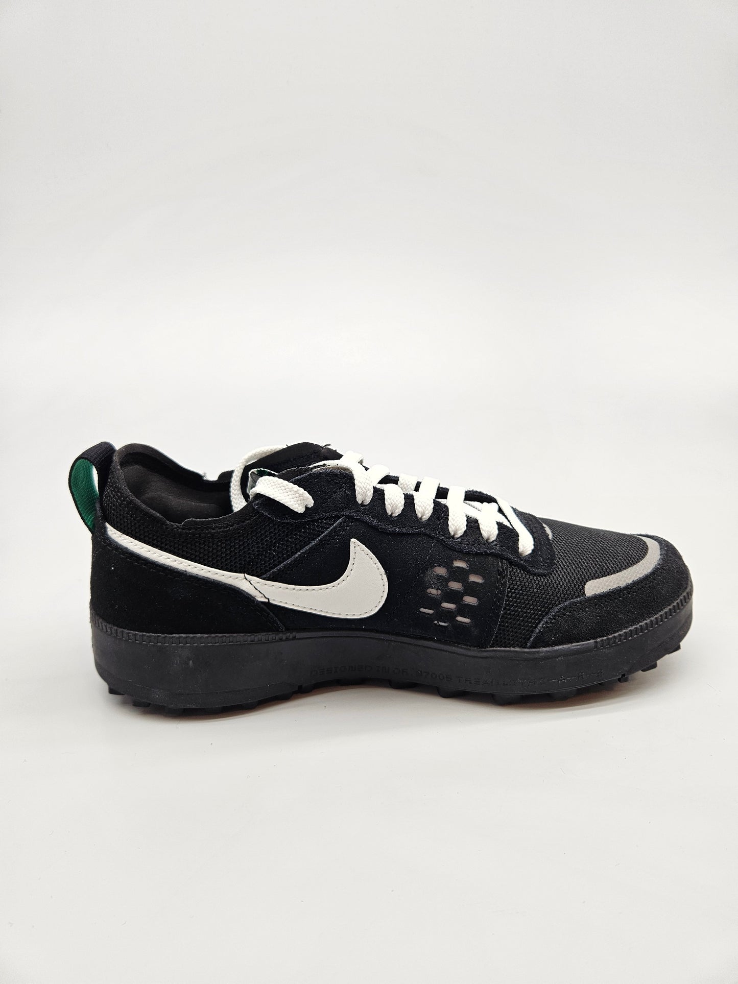 NIKE NOVI ORIGINAL PATIKI BR 40.5