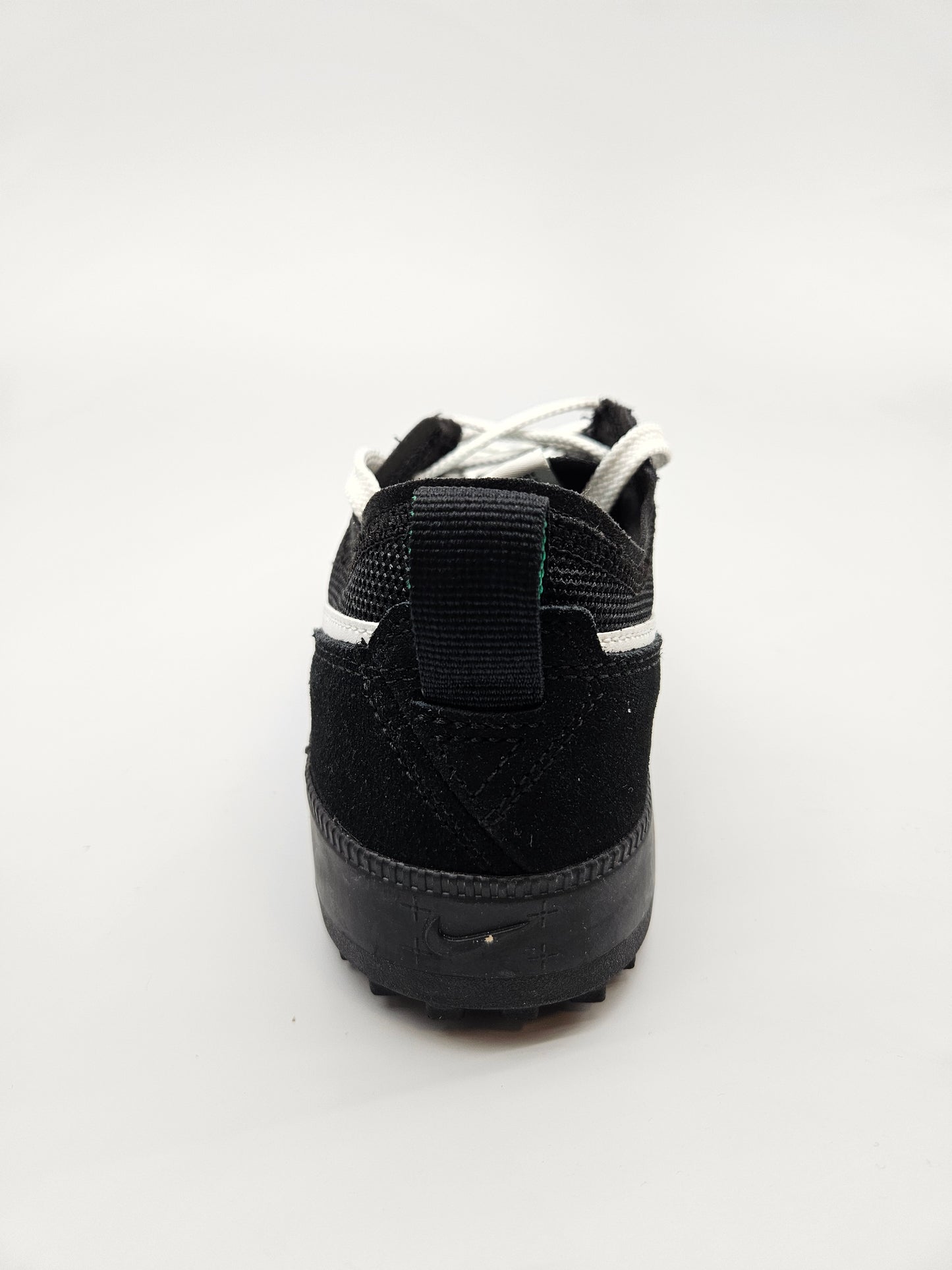 NIKE NOVI ORIGINAL PATIKI BR 40.5