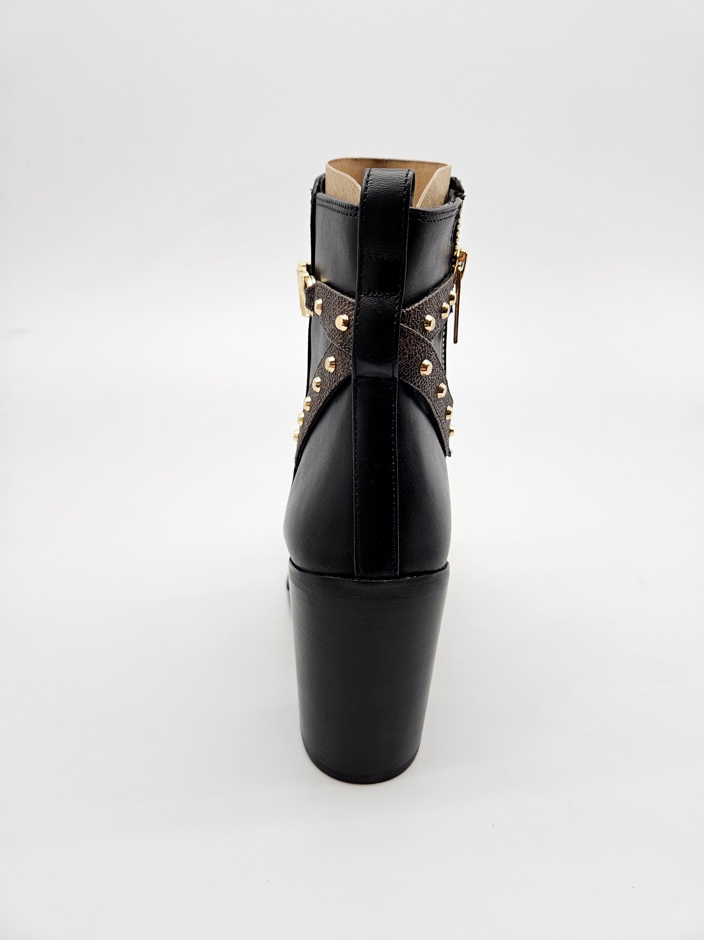 MICHAEL KORS NOVI ORIGINAL CIZMI BR 40/41