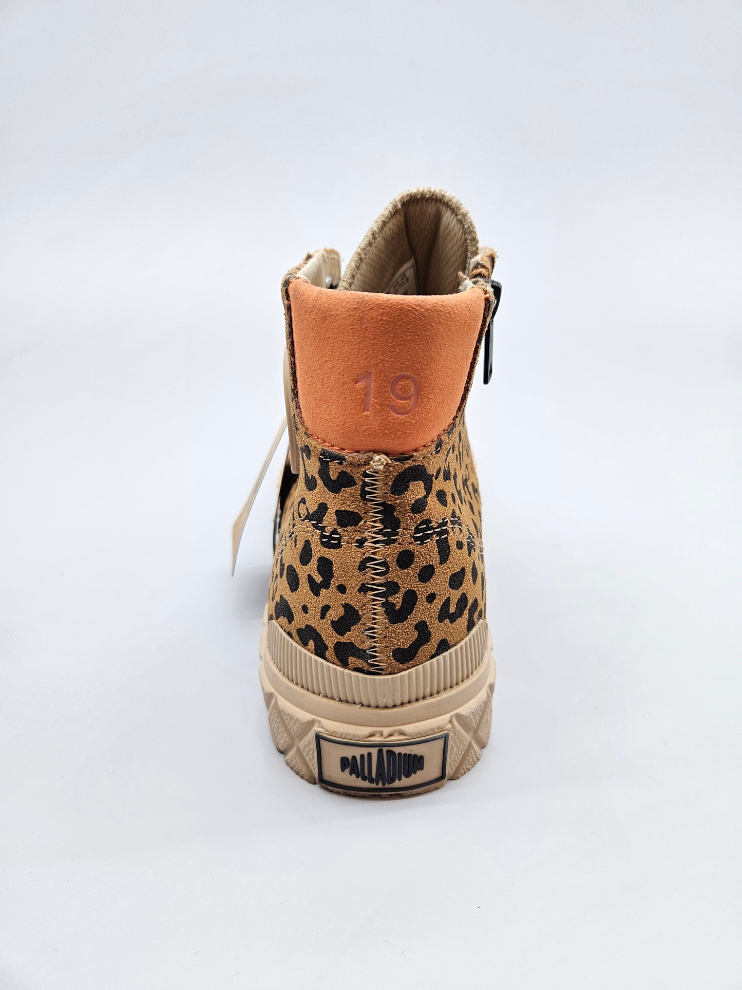 PALLADIUM ORIGINAL KOZNI PATIKI BR 45