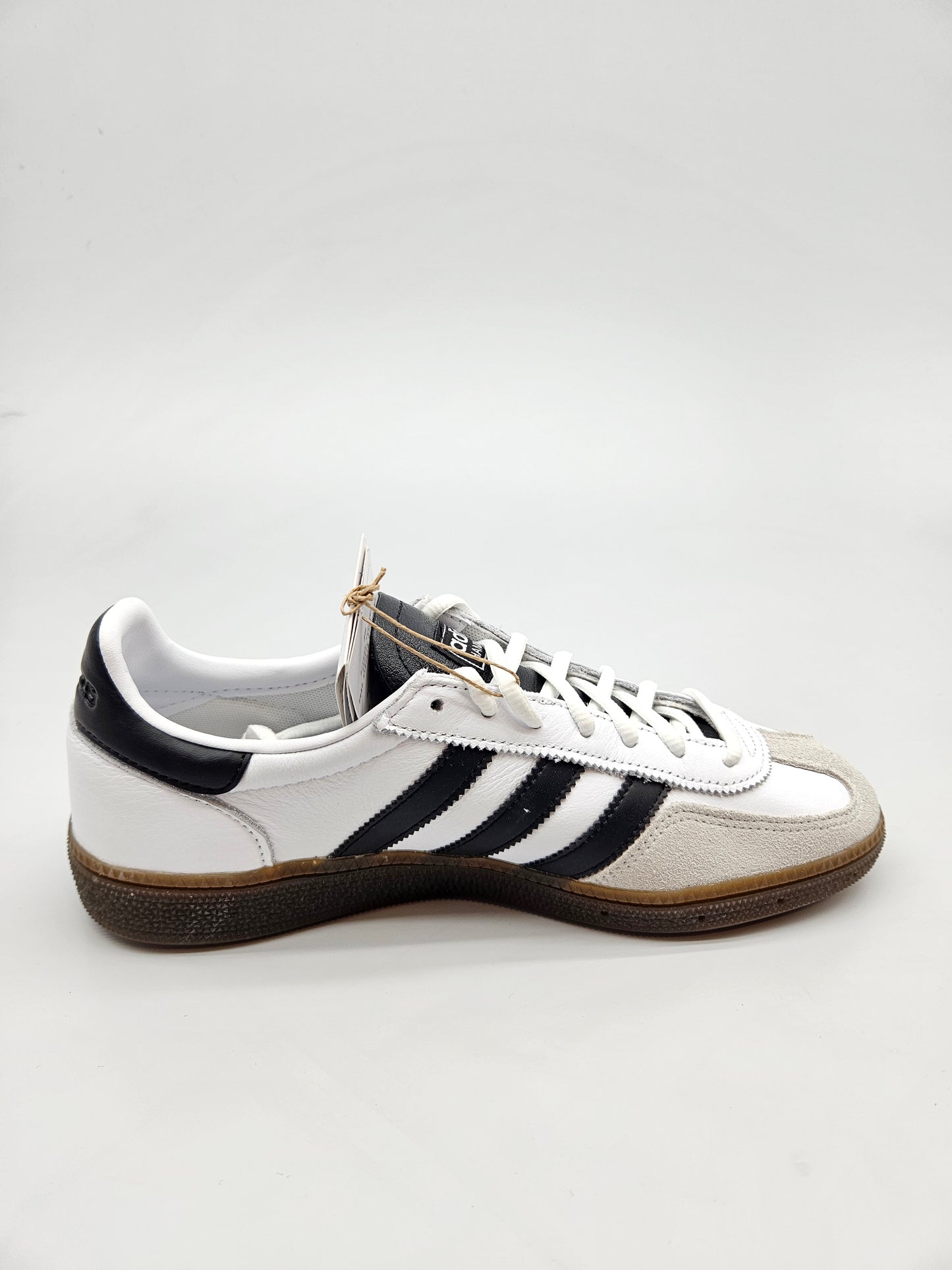 ADIDAS NOVI ORIGINAL PATIKI BR 40.5