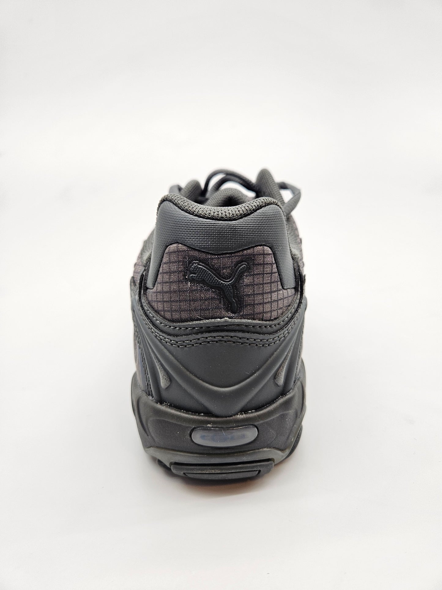 PUMA NOVI ORIGINAL PATIKI BR 42