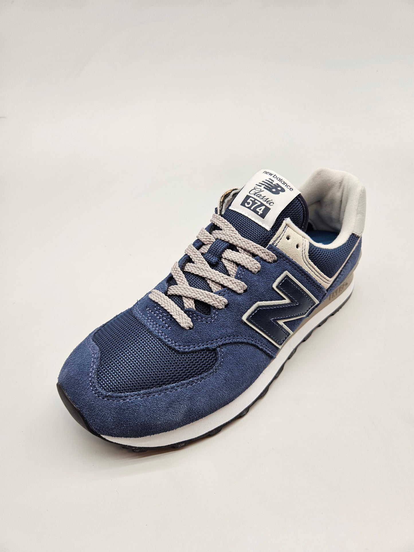 NEW BALANCE NOVI ORIGINAL PATIKI BR 42.5