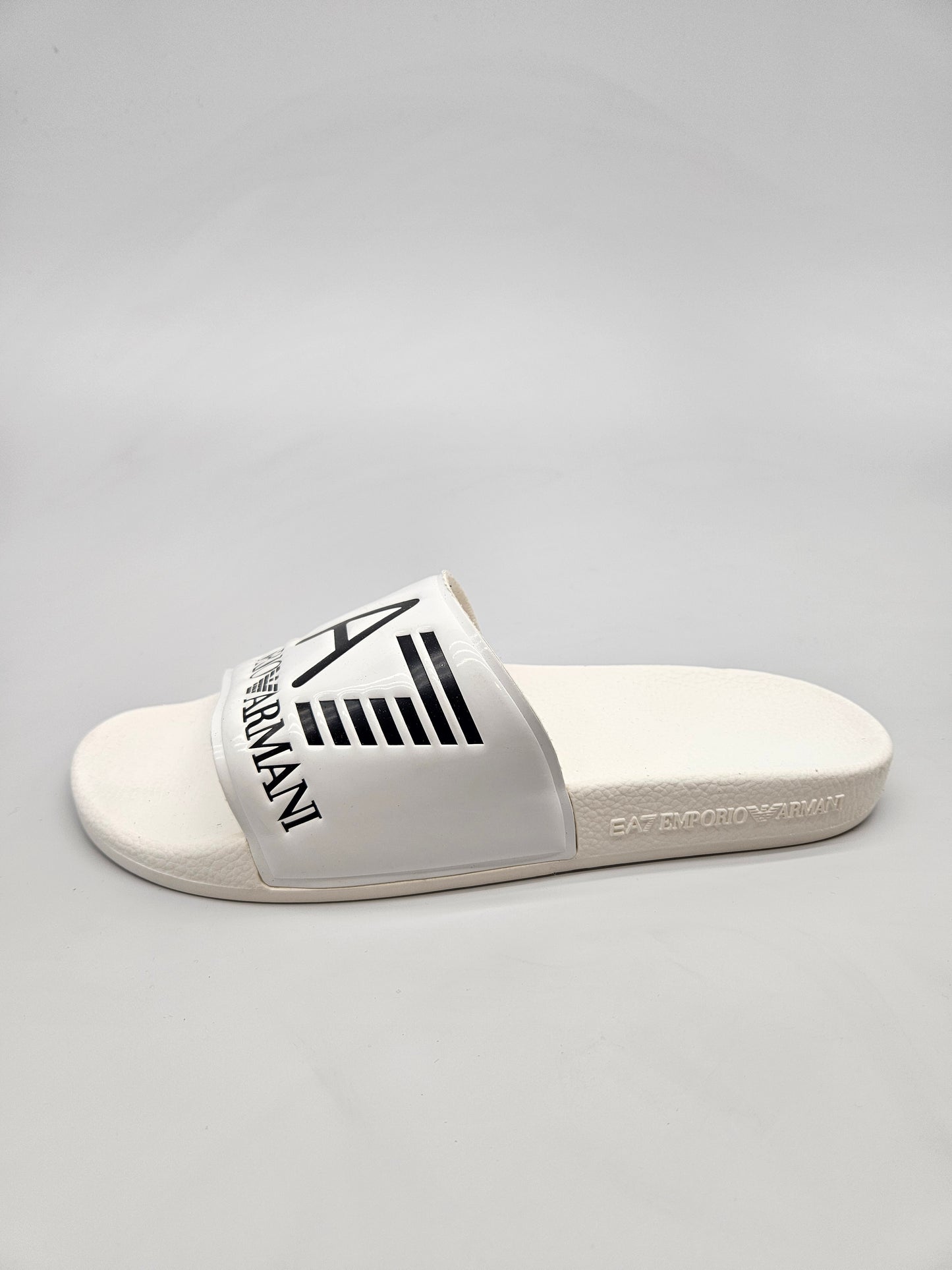 ARMANI ORIGINAL NOVI VLECKI BR 42