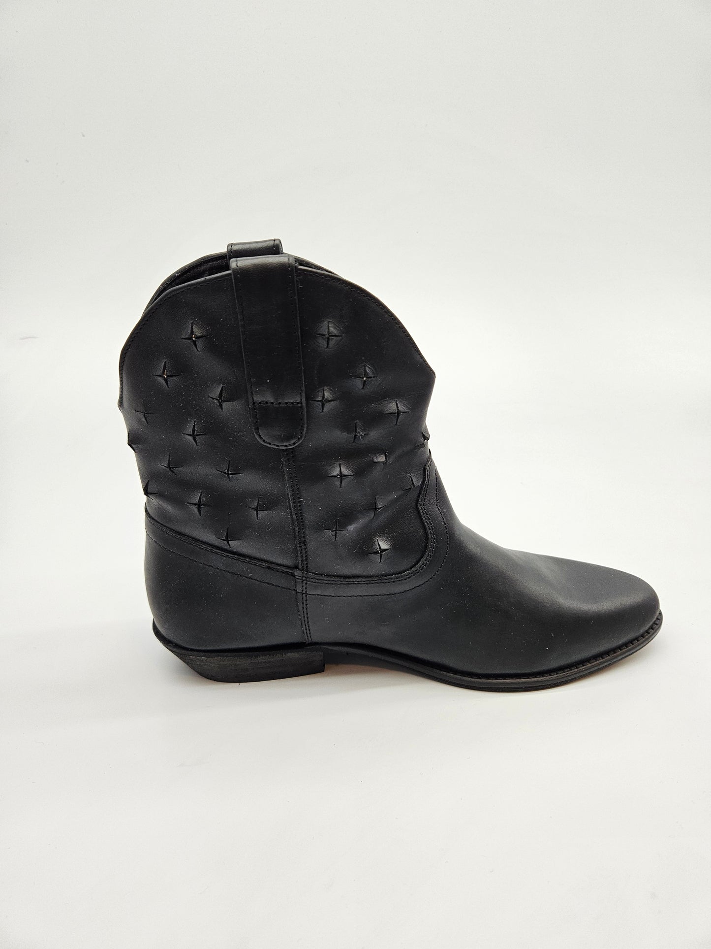 BRONX NOVI ORIGINAL KOZNI CIZMI BR 39