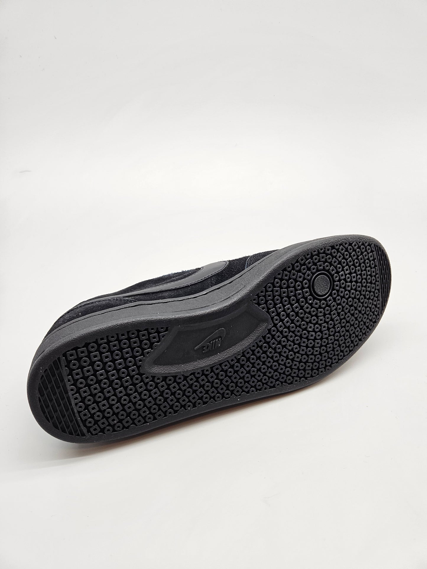 NIKE ORIGINAL NOVI PATIKI BR 42