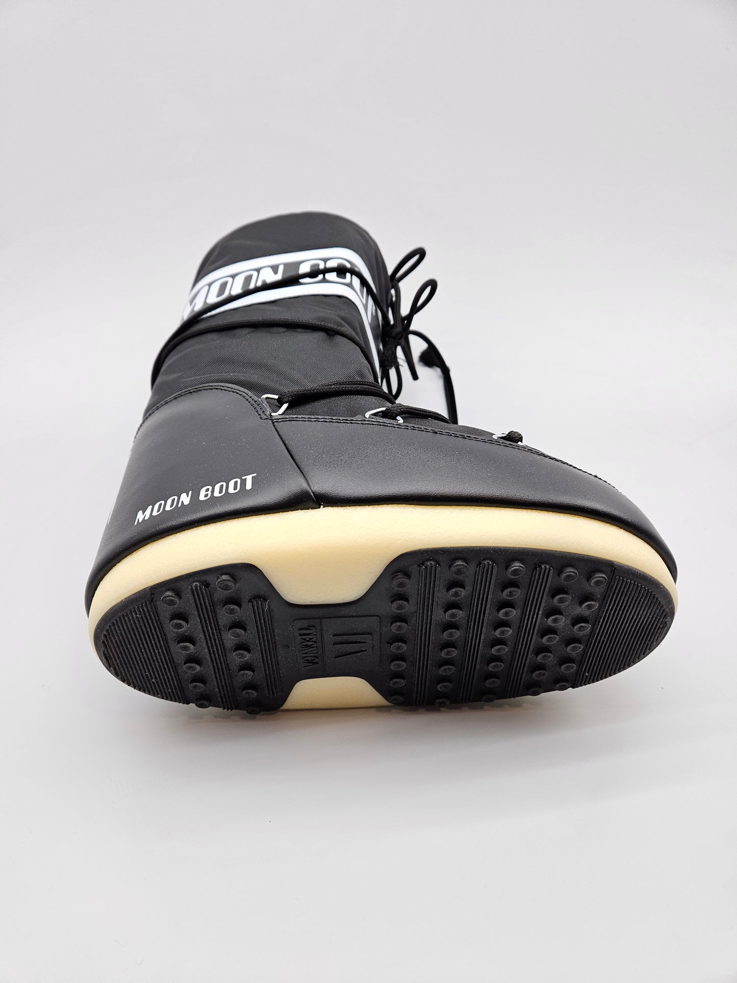 MOON BOOT NOVI ORIGINAL CIZMI BR 35/38