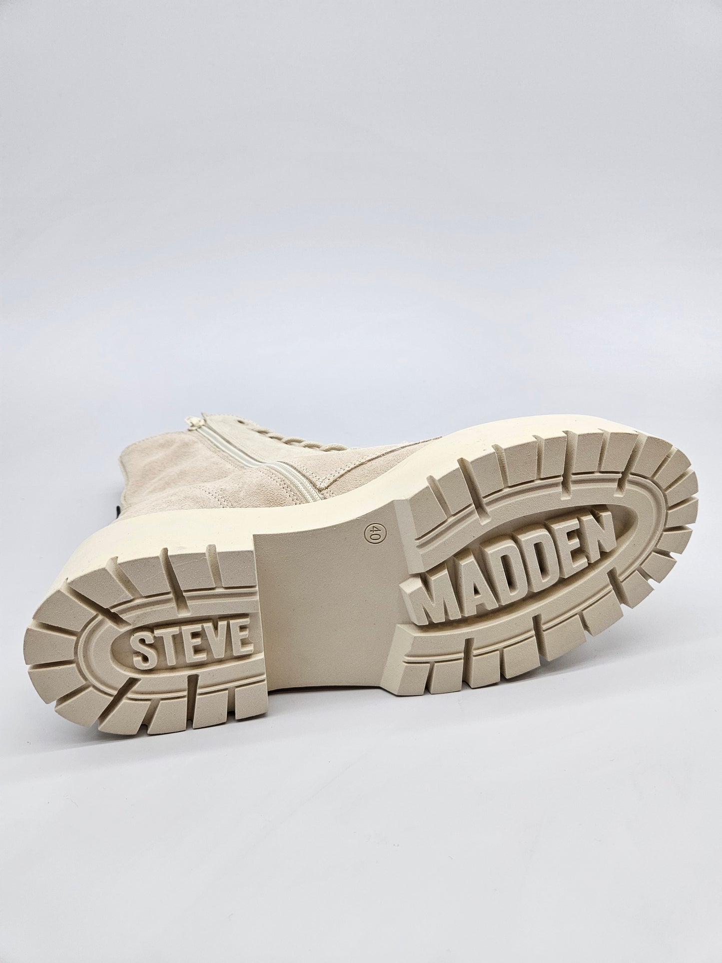 STEVE MADEN ORIGINAL KOZNI CIZMI BR 40
