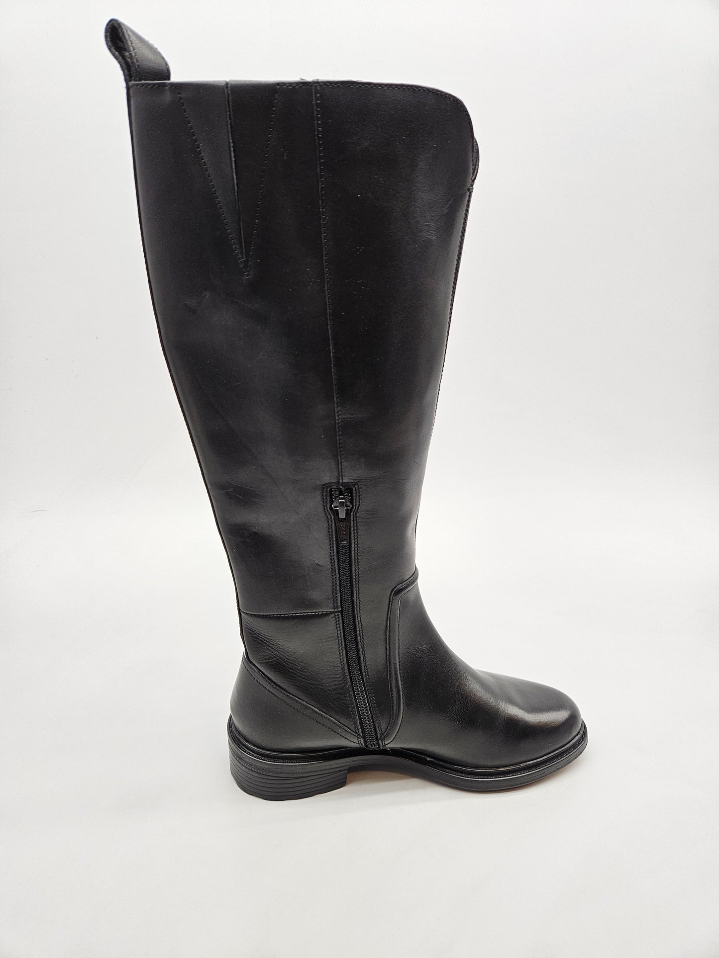 GEOX NOVI ORIGINAL KOZNI CIZMI BR 37.5