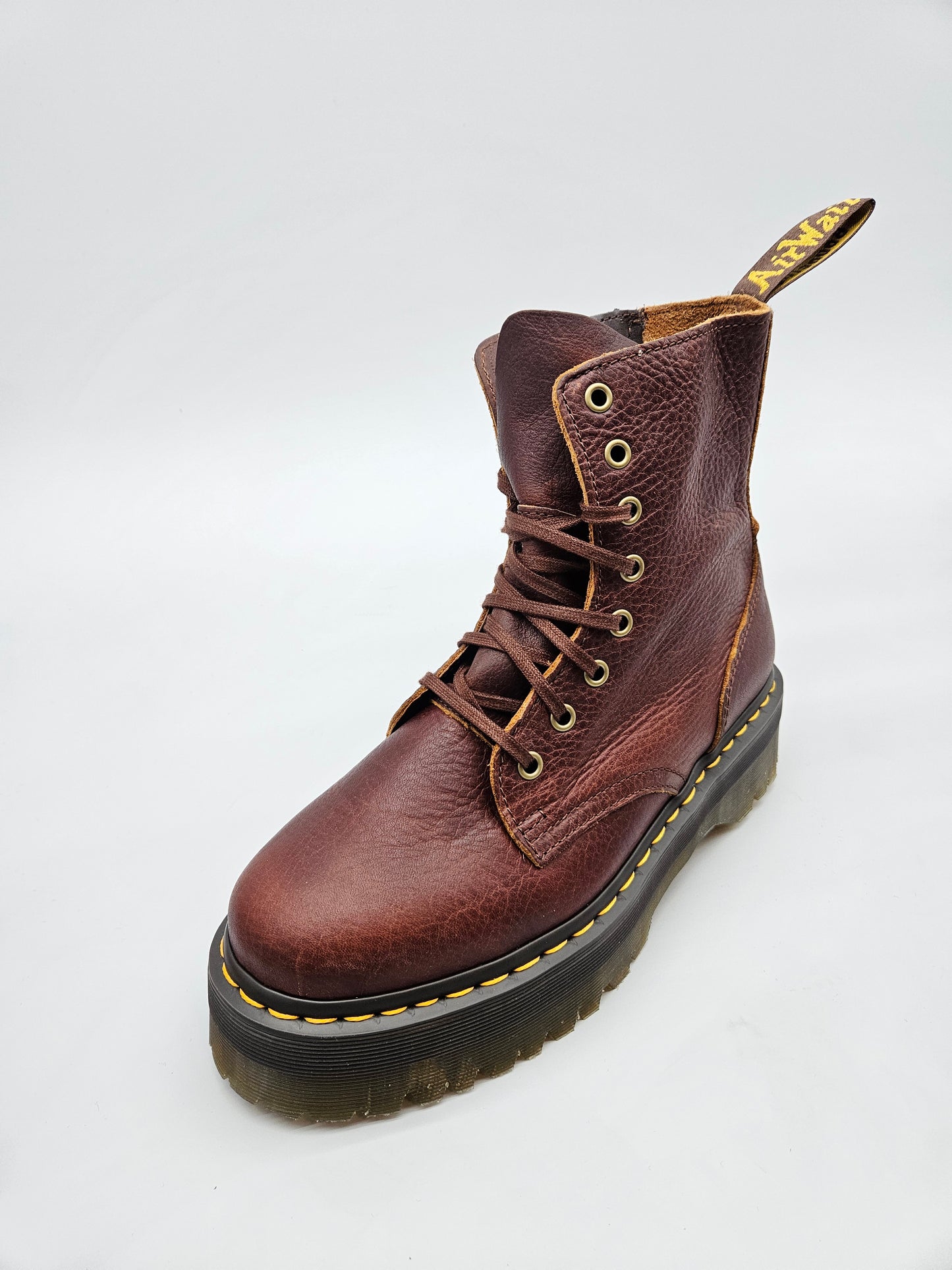 DR MARTENS NOVI ORIGINAL KOZNI CIZMI BR 40