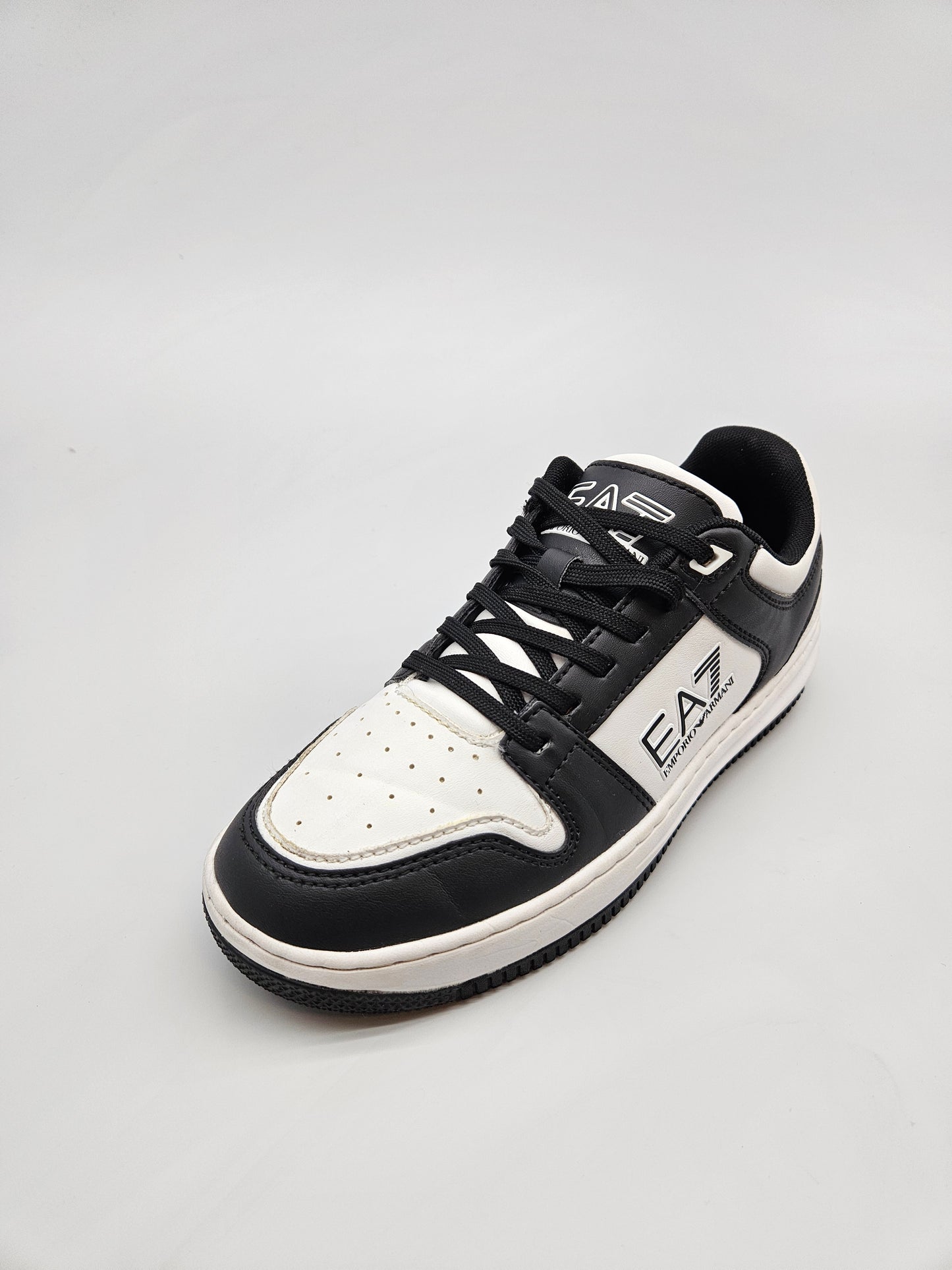 EMPORIO ARMANI ORIGINAL PATIKI BR 38.5