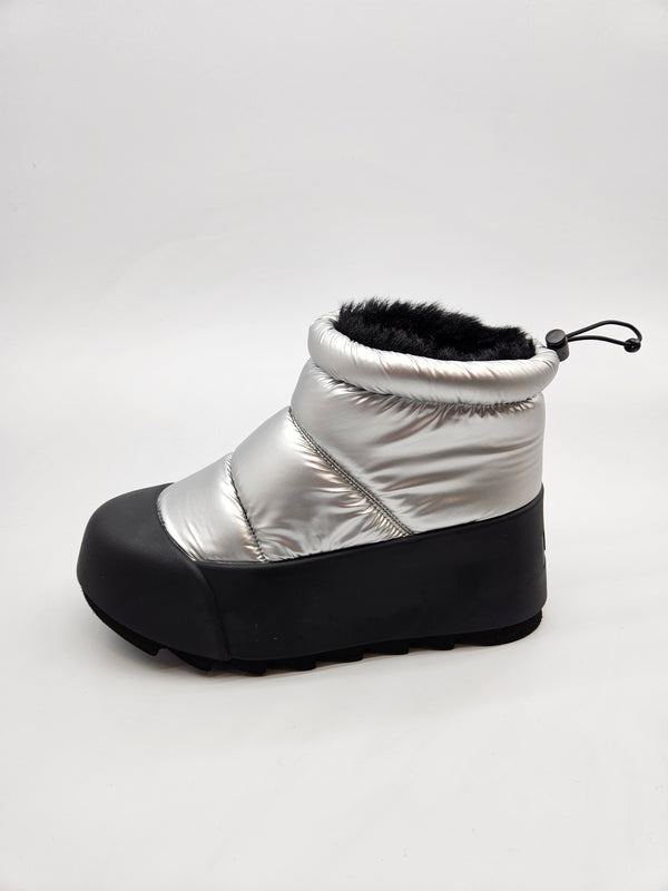 UNITED NUDE NOVI ORIGINAL CIZMI BR 39