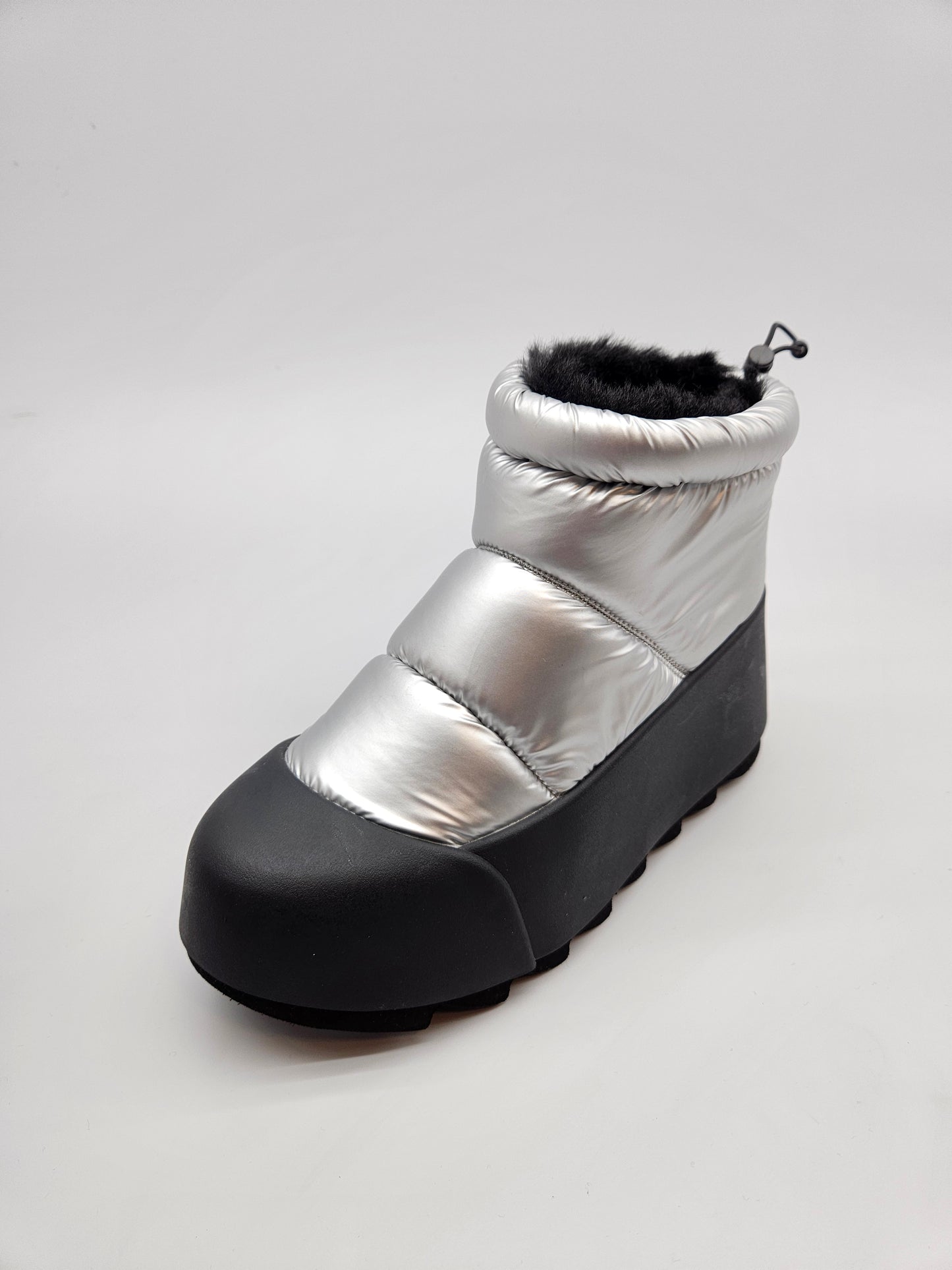 UNITED NUDE NOVI ORIGINAL CIZMI BR 39