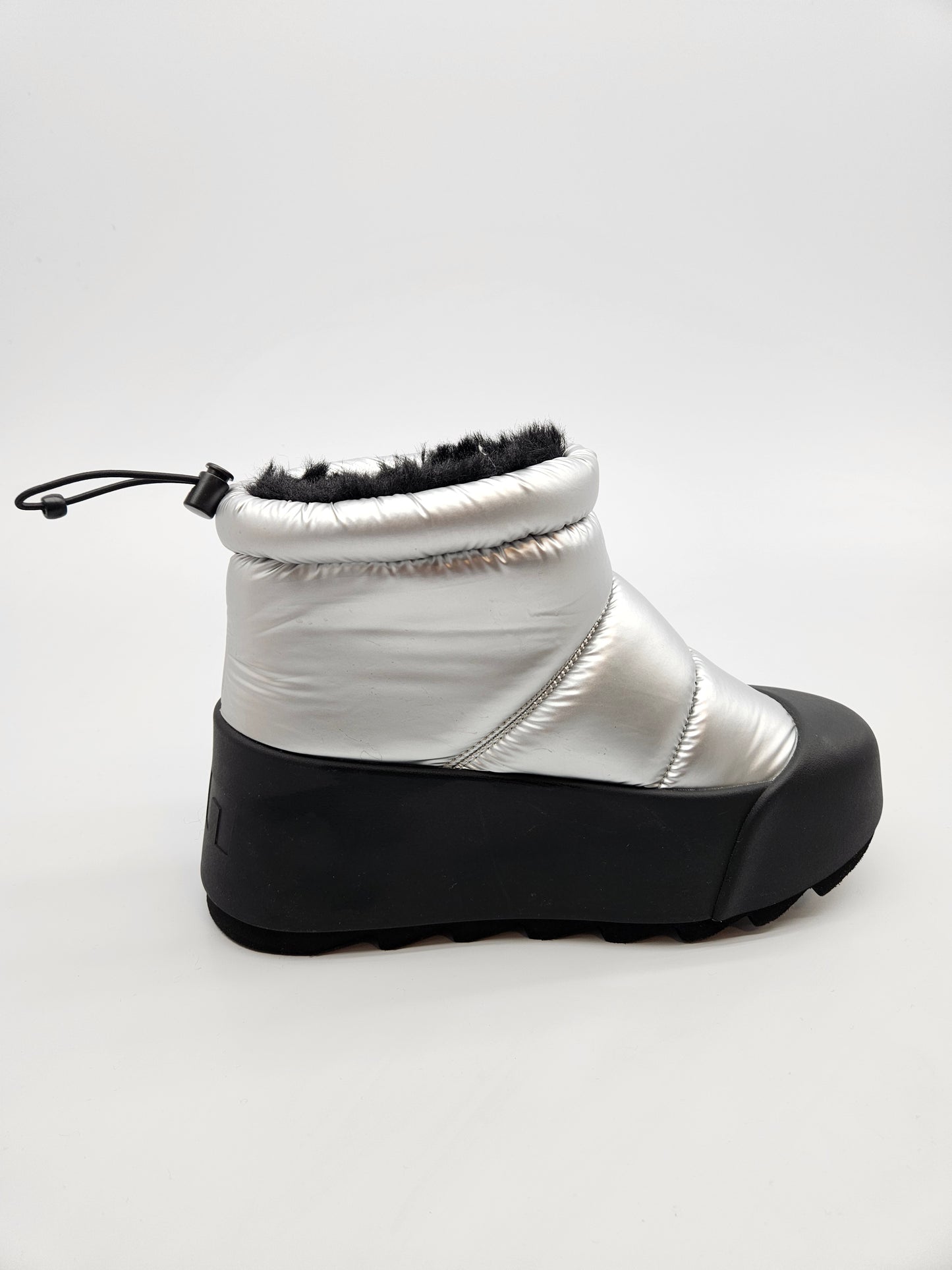 UNITED NUDE NOVI ORIGINAL CIZMI BR 39