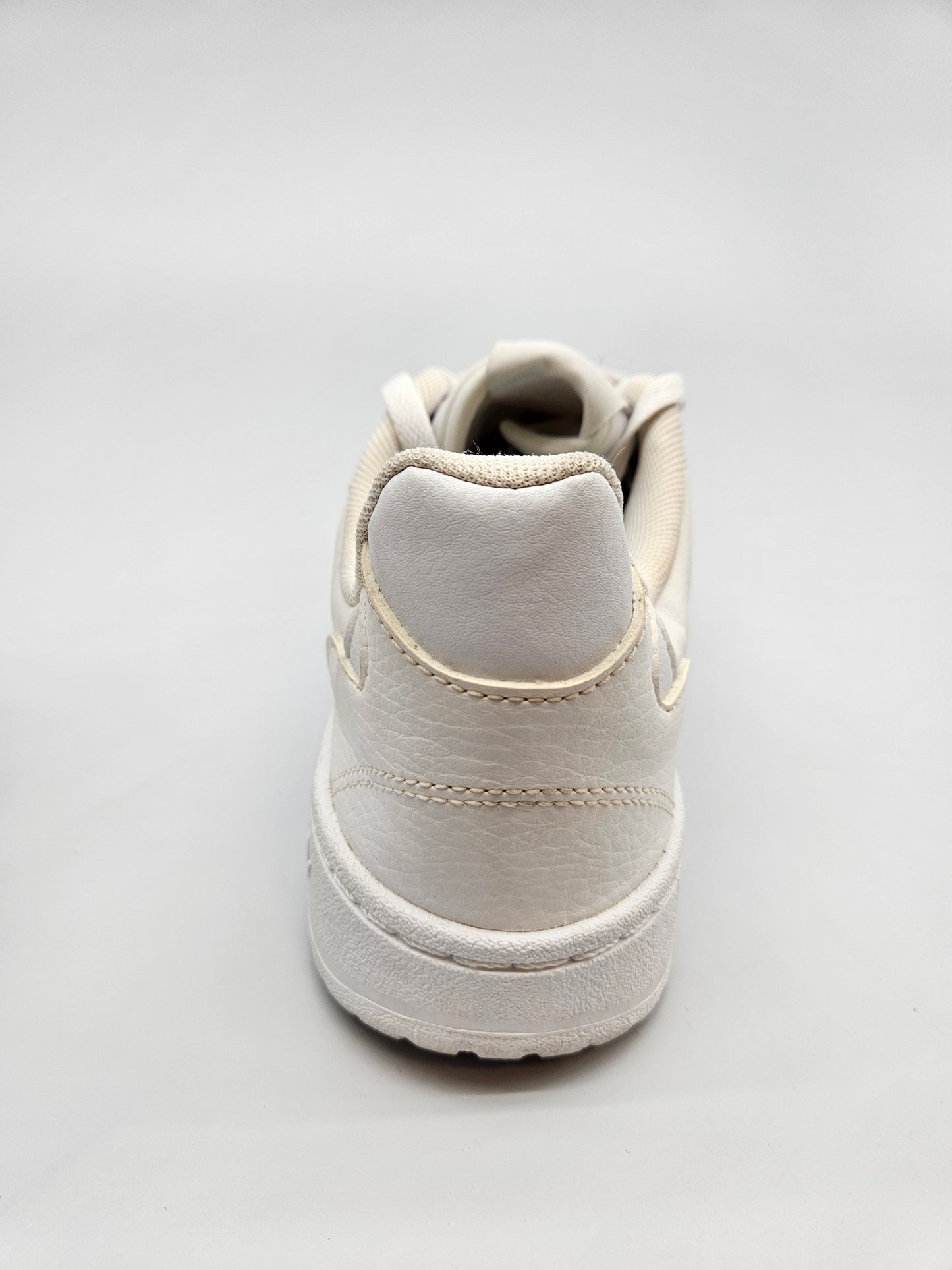 ADIDAS ORIGINAL PATIKI BR 41