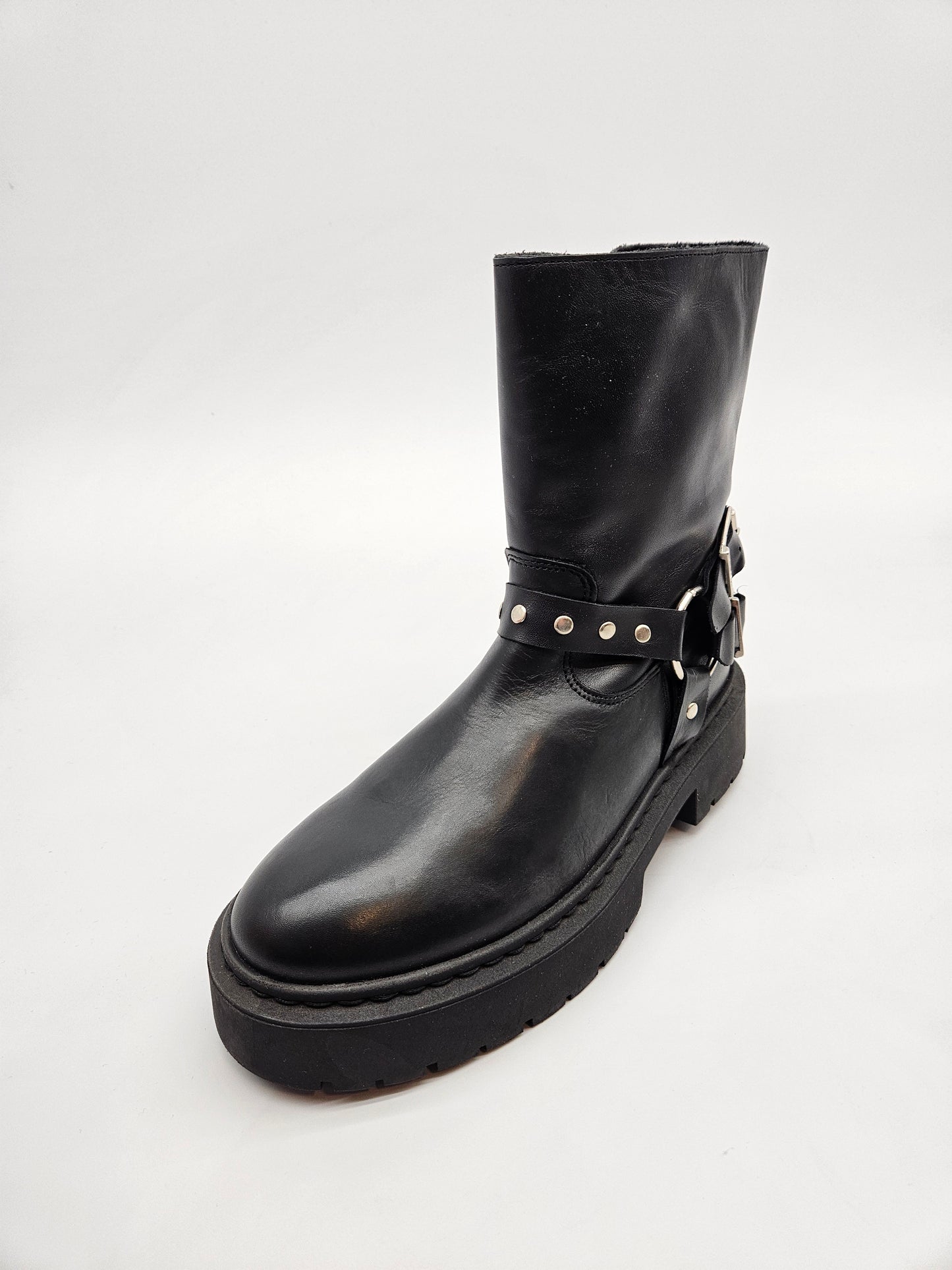 STEVE MADDEN ORIGINAL KOZNI CIZMI BR 40