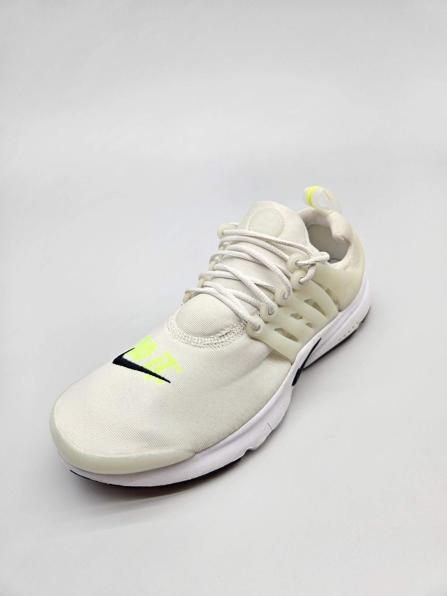 NIKE NOVI ORIGINAL PATIKI BR 38.5