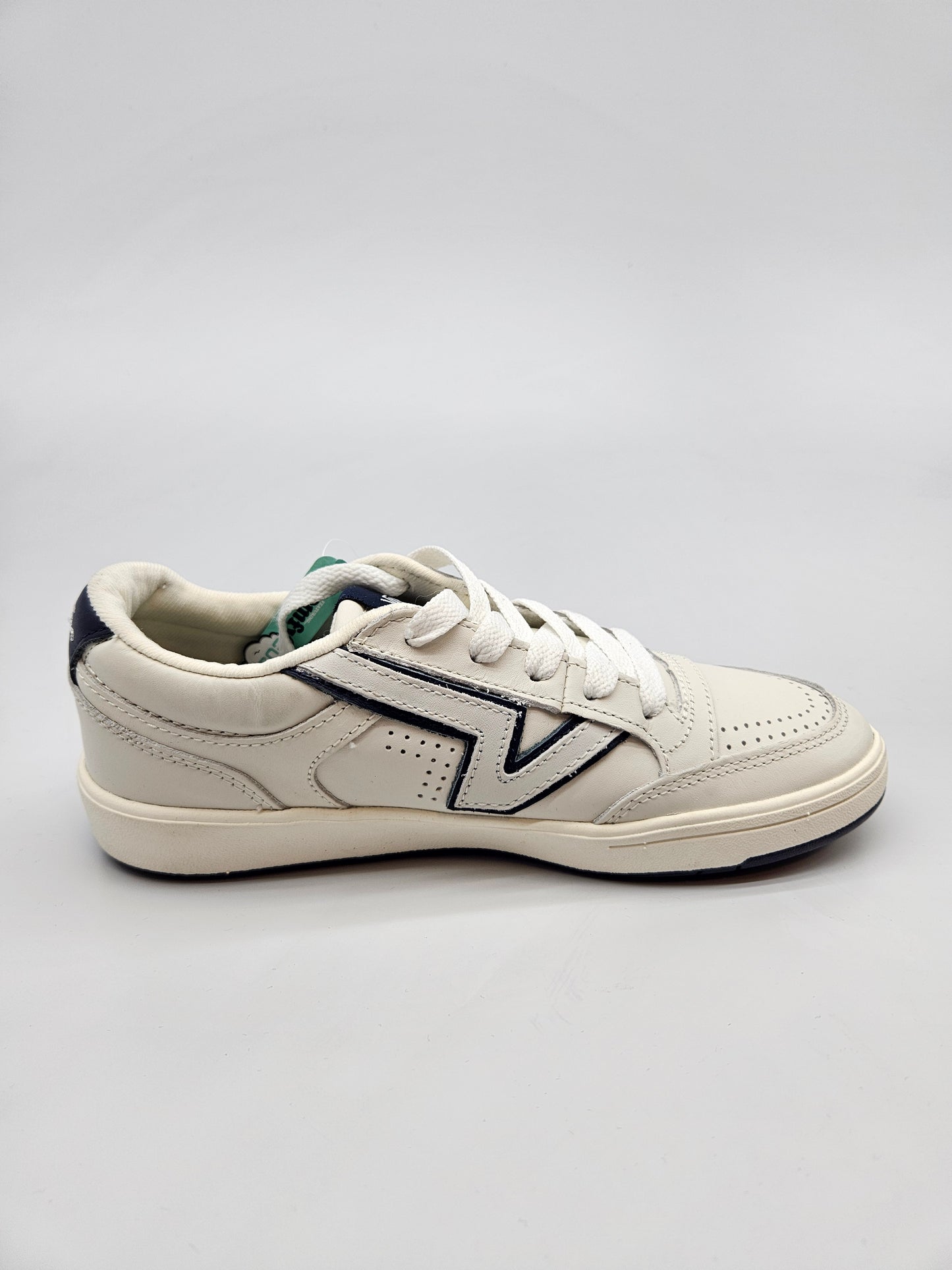 VANS NOVI ORIGINAL PATIKI BR 36.5