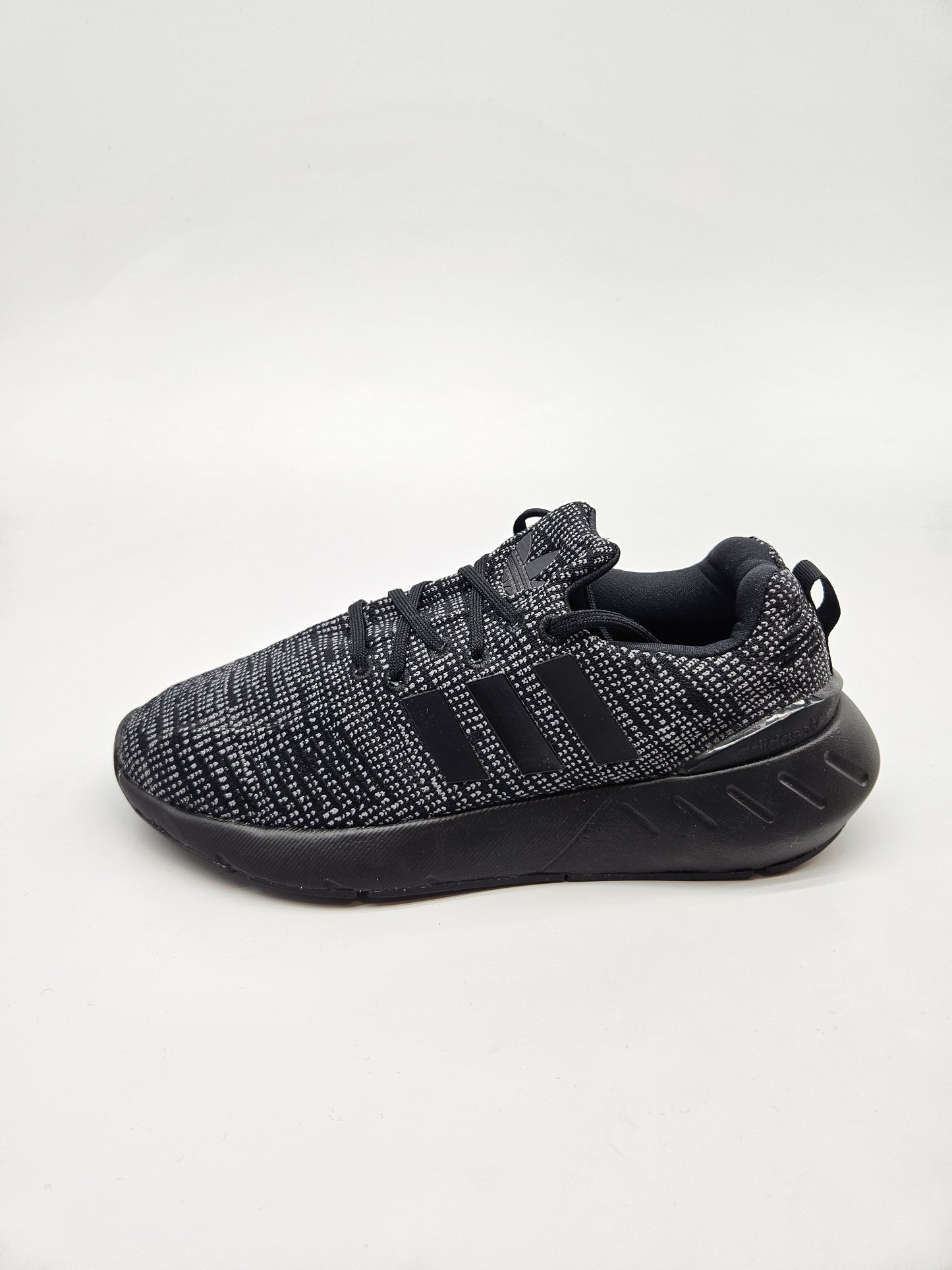 ADIDAS ORIGINAL PATIKI BR 37