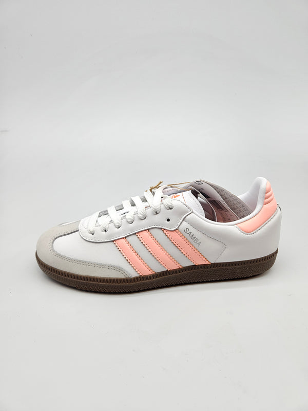 ADIDAS NOVI ORIGINAL PATIKI BR 39