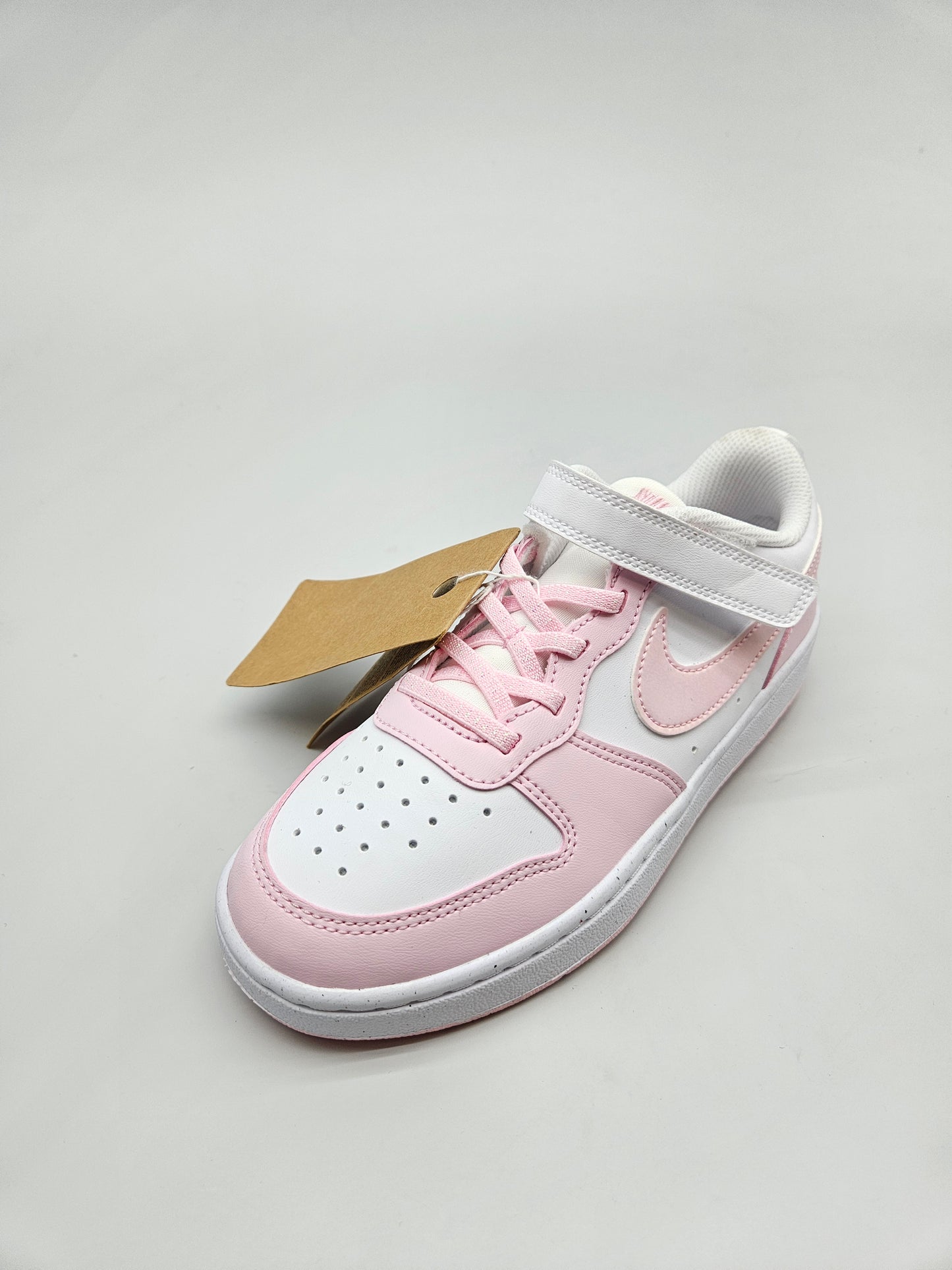 NIKE NOVI ORIGINAL PATIKI BR 34.5